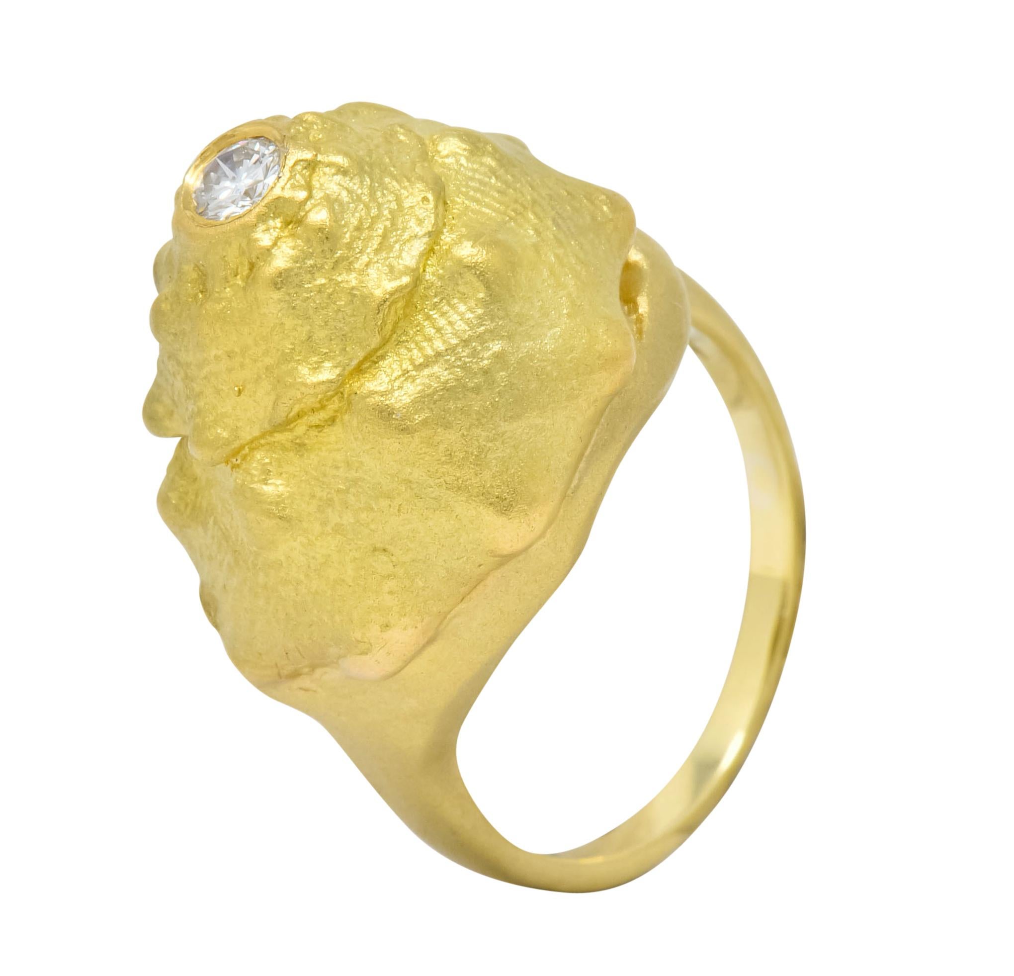 David Webb Vintage Diamond 18 Karat Gold Conch Shell Ring 3