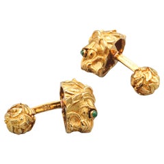 DAVID WEBB  Vintage Emerald 18k Gold Lion Head Cufflinks