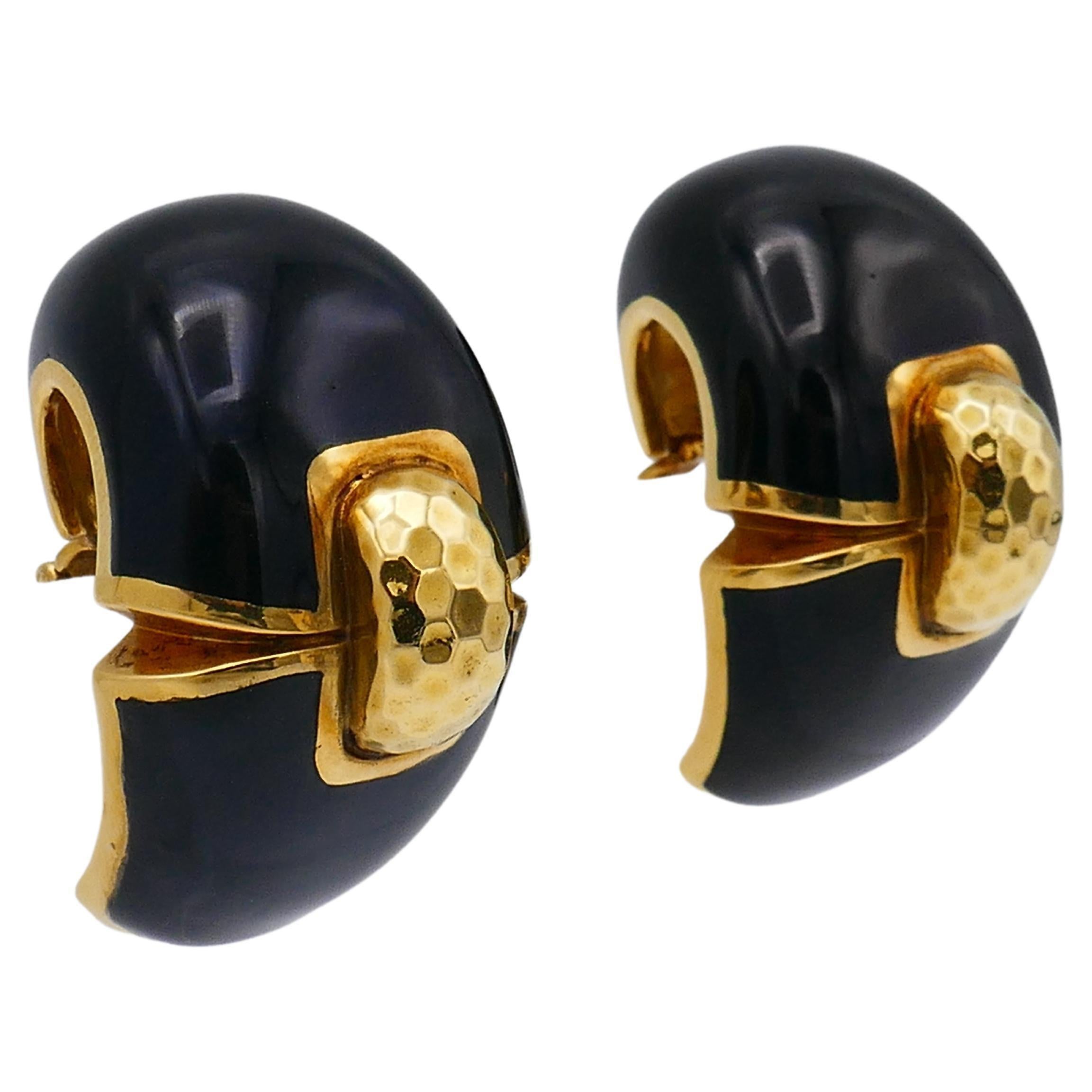 David Webb Vintage Gold Earrings Black Enamel For Sale 1