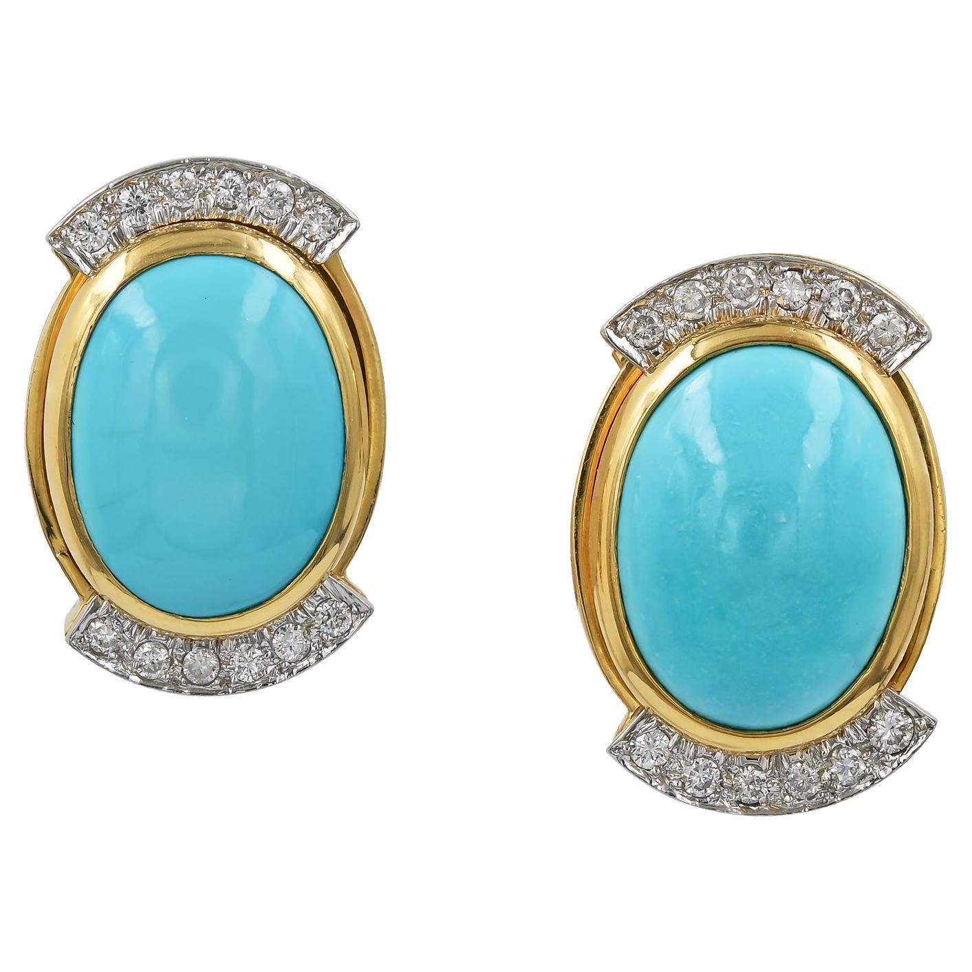 David Webb Boucles d'oreilles boutons vintage en turquoise et diamants en forme de demi-halo en vente