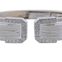 David Webb White Knight Carved Crystal Diamond Gold Platinum Bracelet