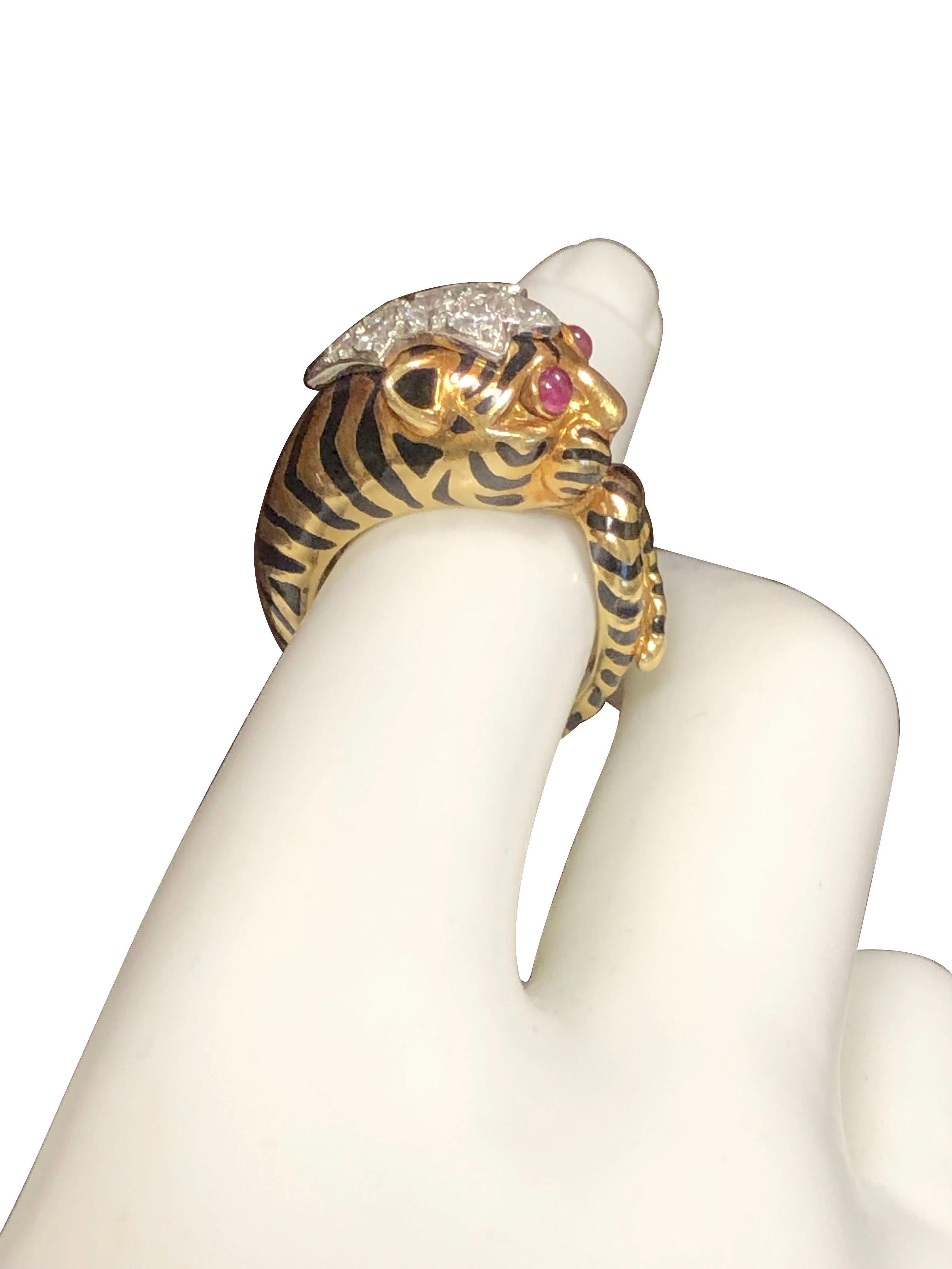 David Webb Yellow Gold and Platinum Gem Set Tiger Ring For Sale 2