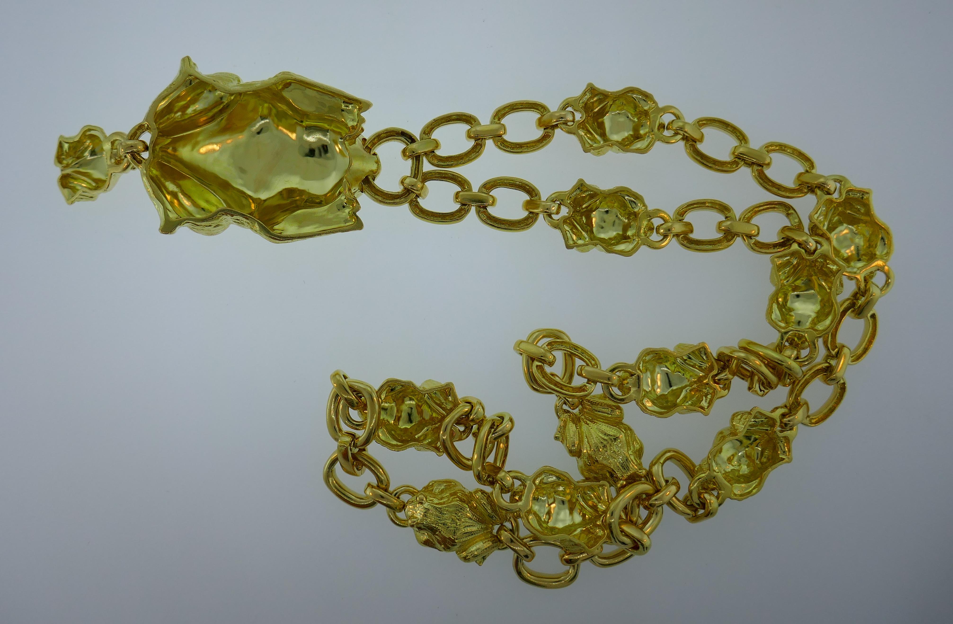 David Webb Yellow Gold Frog Chain Necklace, 1980s 3