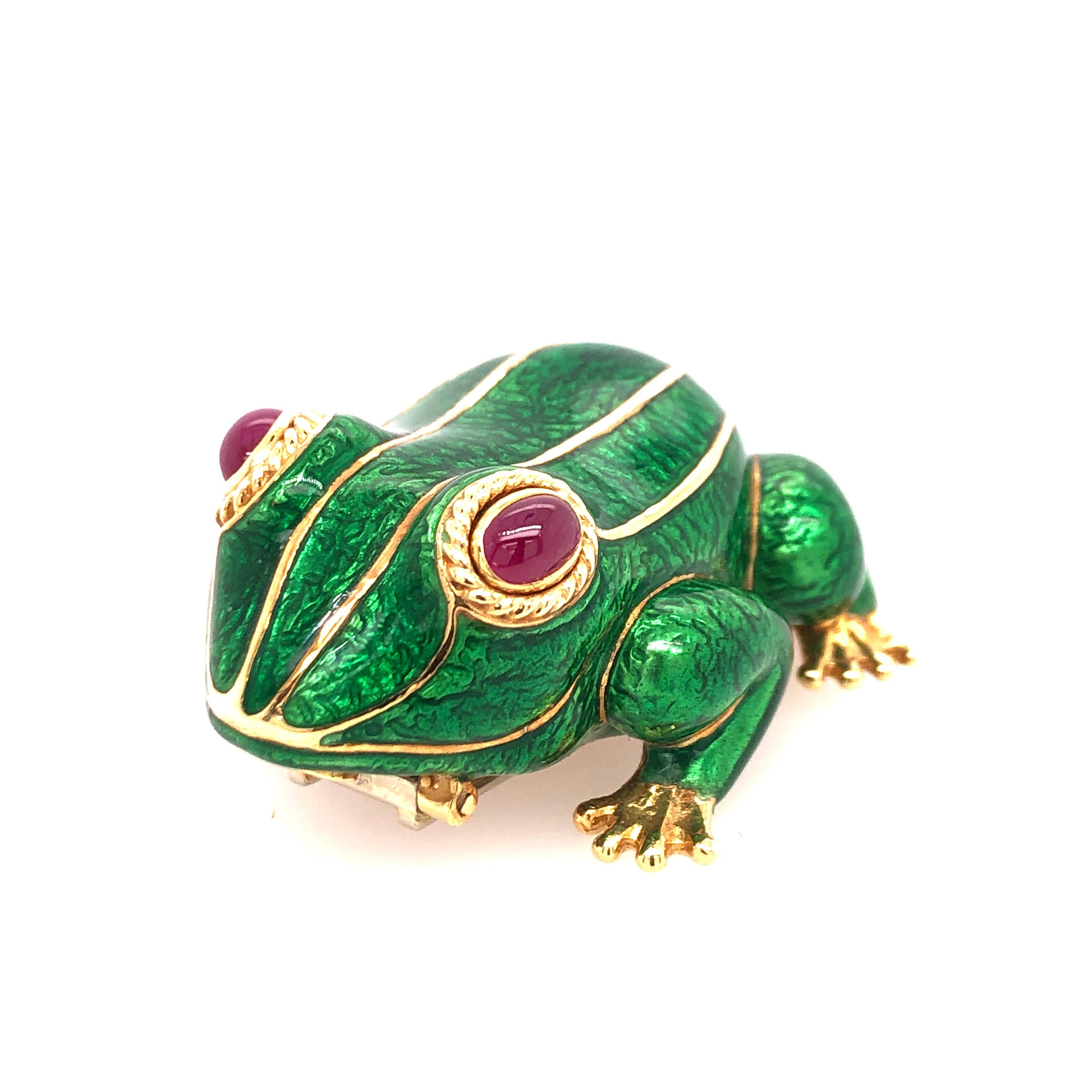 Contemporary David Webb Yellow Gold Green Enamel Frog Pin