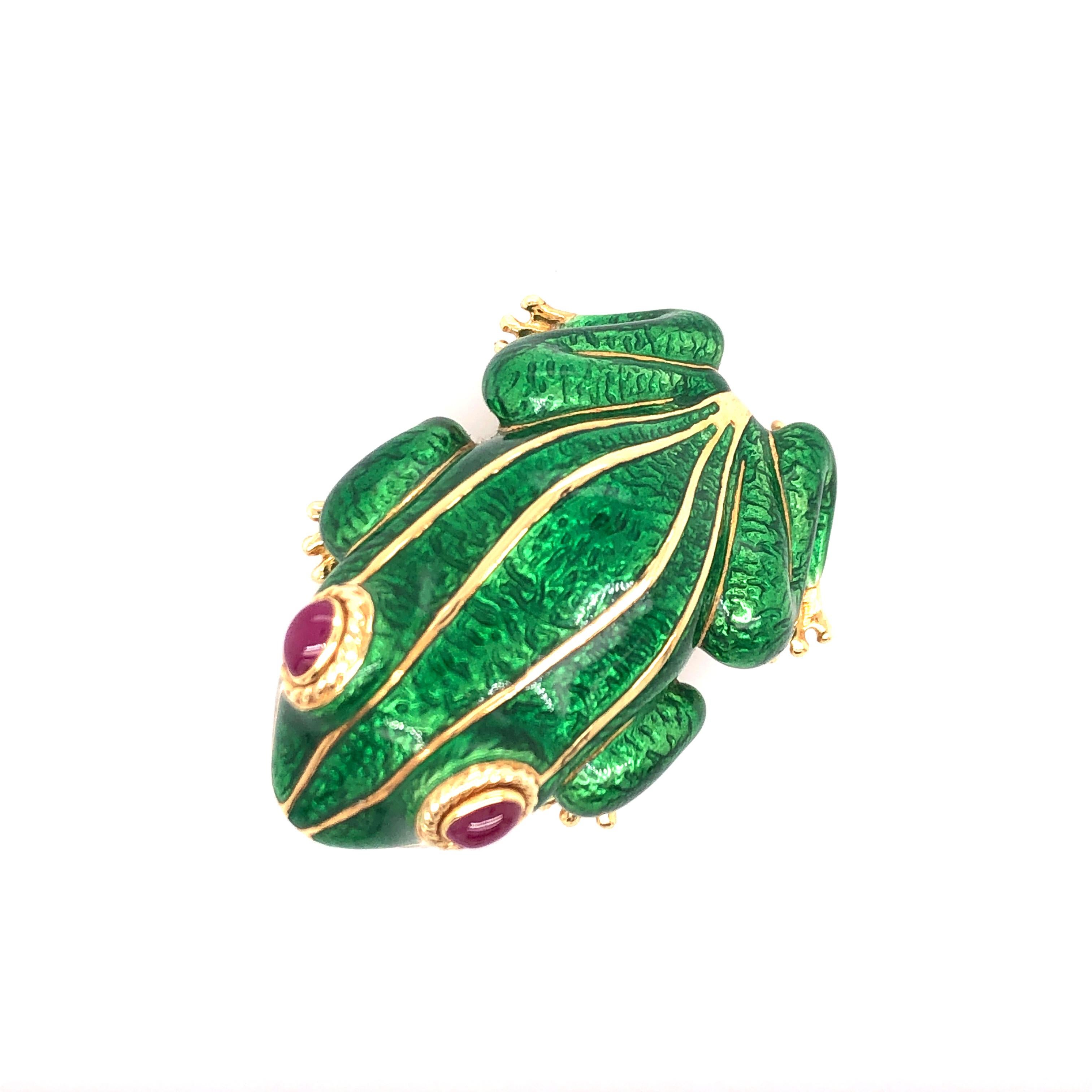 David Webb Yellow Gold Green Enamel Frog Pin In Good Condition In Dallas, TX