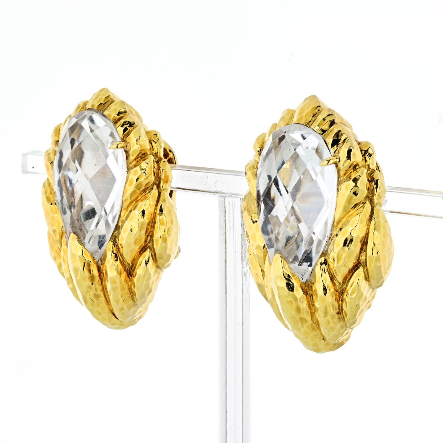 David Webb Yellow Gold Hammered 18 Karat Quartz Clip-On Earrings In Excellent Condition For Sale In New York, NY