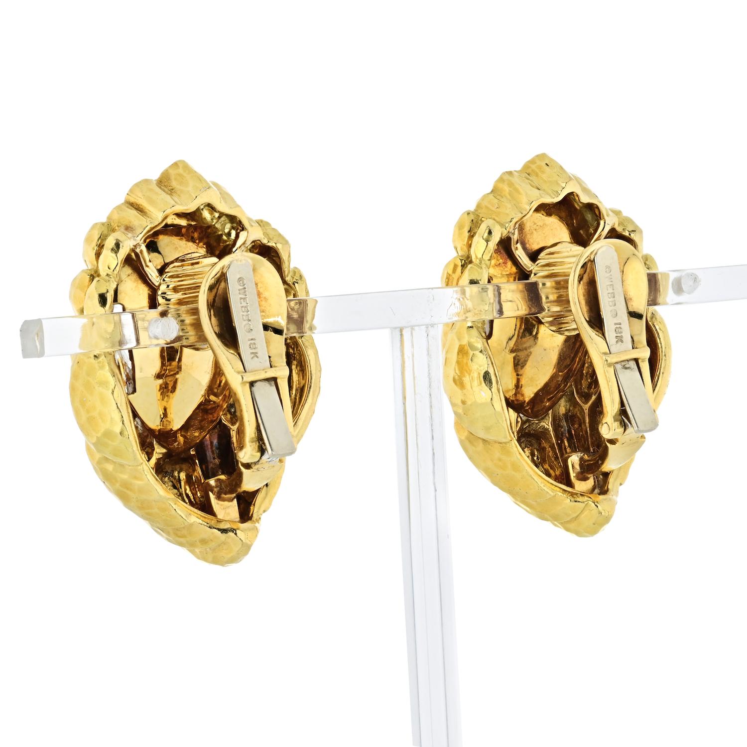 Women's David Webb Yellow Gold Hammered 18 Karat Quartz Clip-On Earrings For Sale