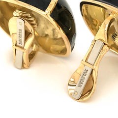 David Webb Yellow Gold Large Square Cushion Black Enamel Clip-On Earrings