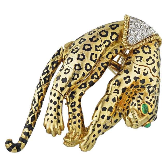 David Webb Panther Brooch in Yellow Gold with Enamel, Diamonds and ...