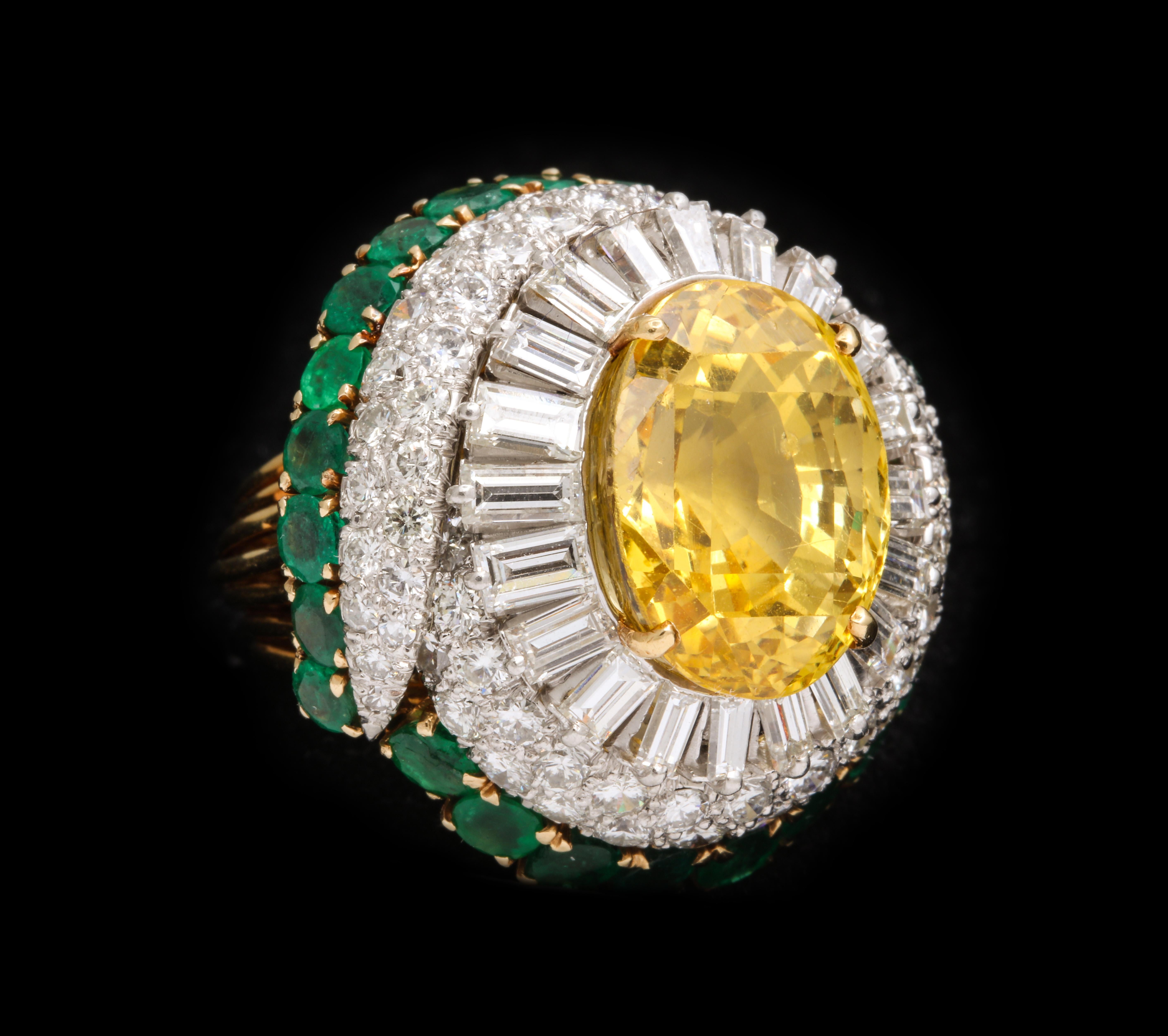 David Webb Yellow Sapphire Ring In Excellent Condition In New York, NY
