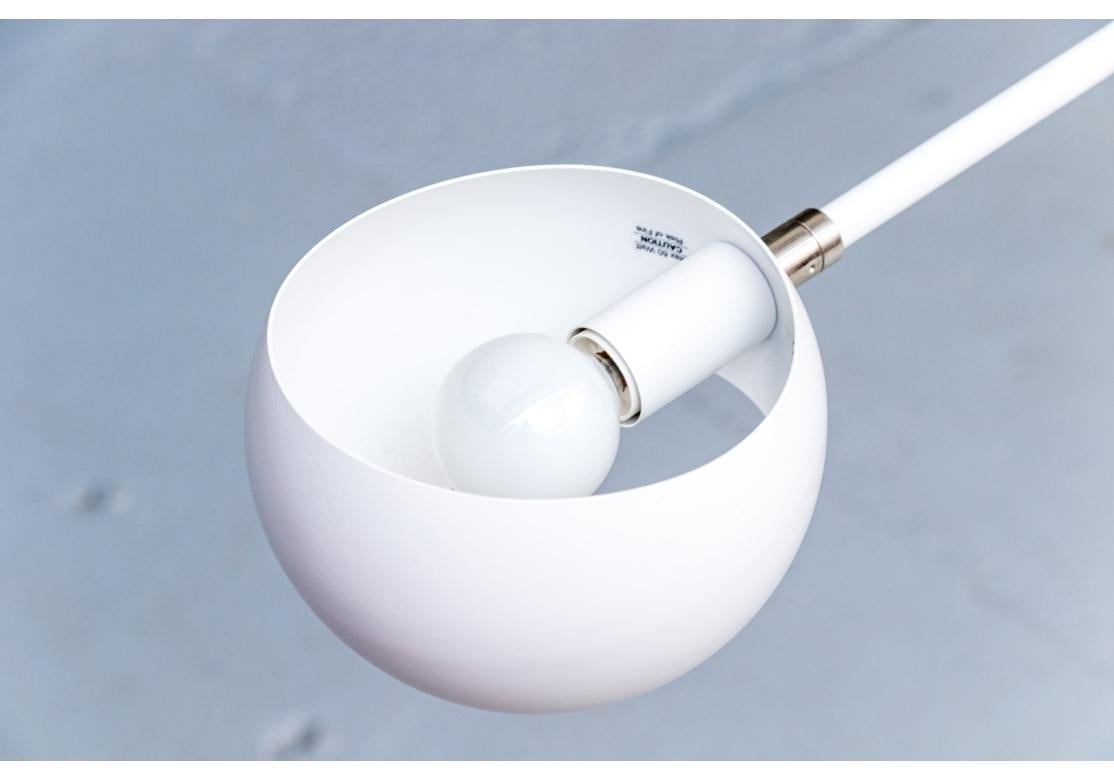 XXI secolo e contemporaneo David Weeks Studio White Boi Pendant Trio in vendita