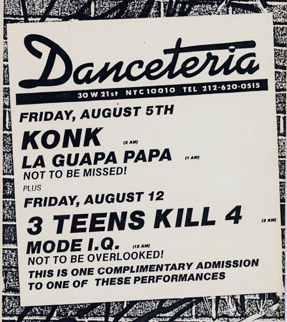 David Wojnarowicz 3 Teens Kill 4, Danceteria NYC 1983:

Seltene historische Einladung, die anlässlich eines Auftritts von David Wojnarowiczs 3 Teens Kill 4 at Danceteria (mit Konk) Anfang der 1980er Jahre veröffentlicht wurde. Die Aufführungen