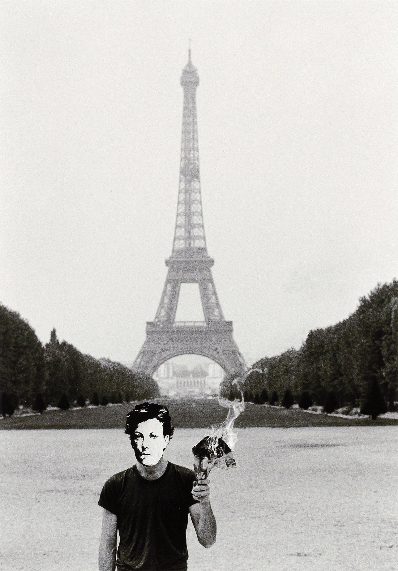 David Wojnarowicz Black and White Photograph – Ohne Titel (Arthur Rimbaud in Paris)