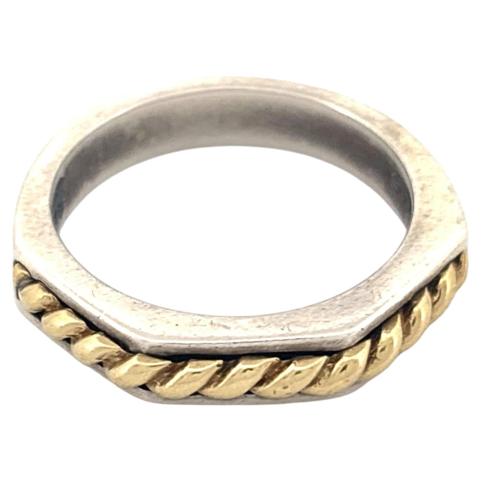 Sterling Silver and 18k Gold Rope Inlay Ring, Contemporary Design For Sale