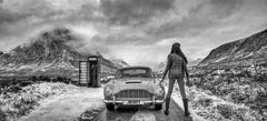 007 (N&B)
