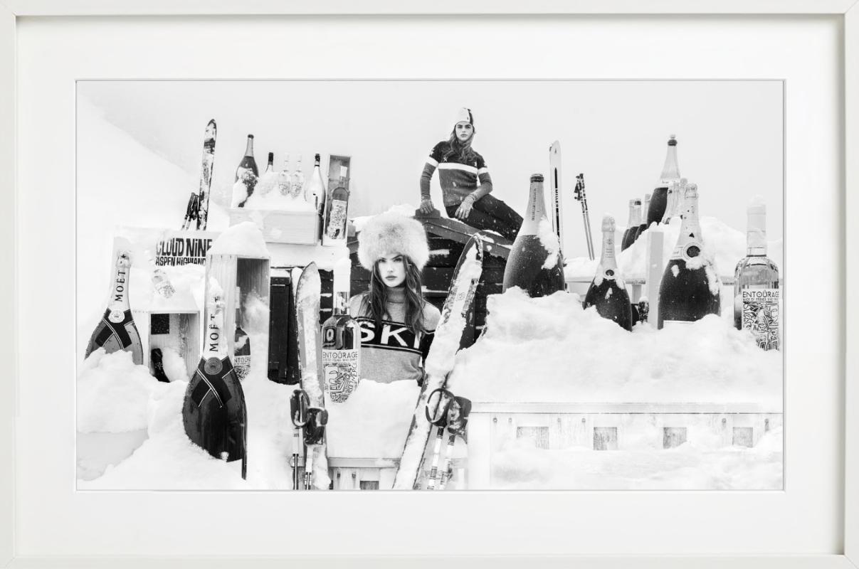 Cloud 9, Aspen - Aprés Ski con champán en la nieve, Fotografía artística, 2022 en venta 3