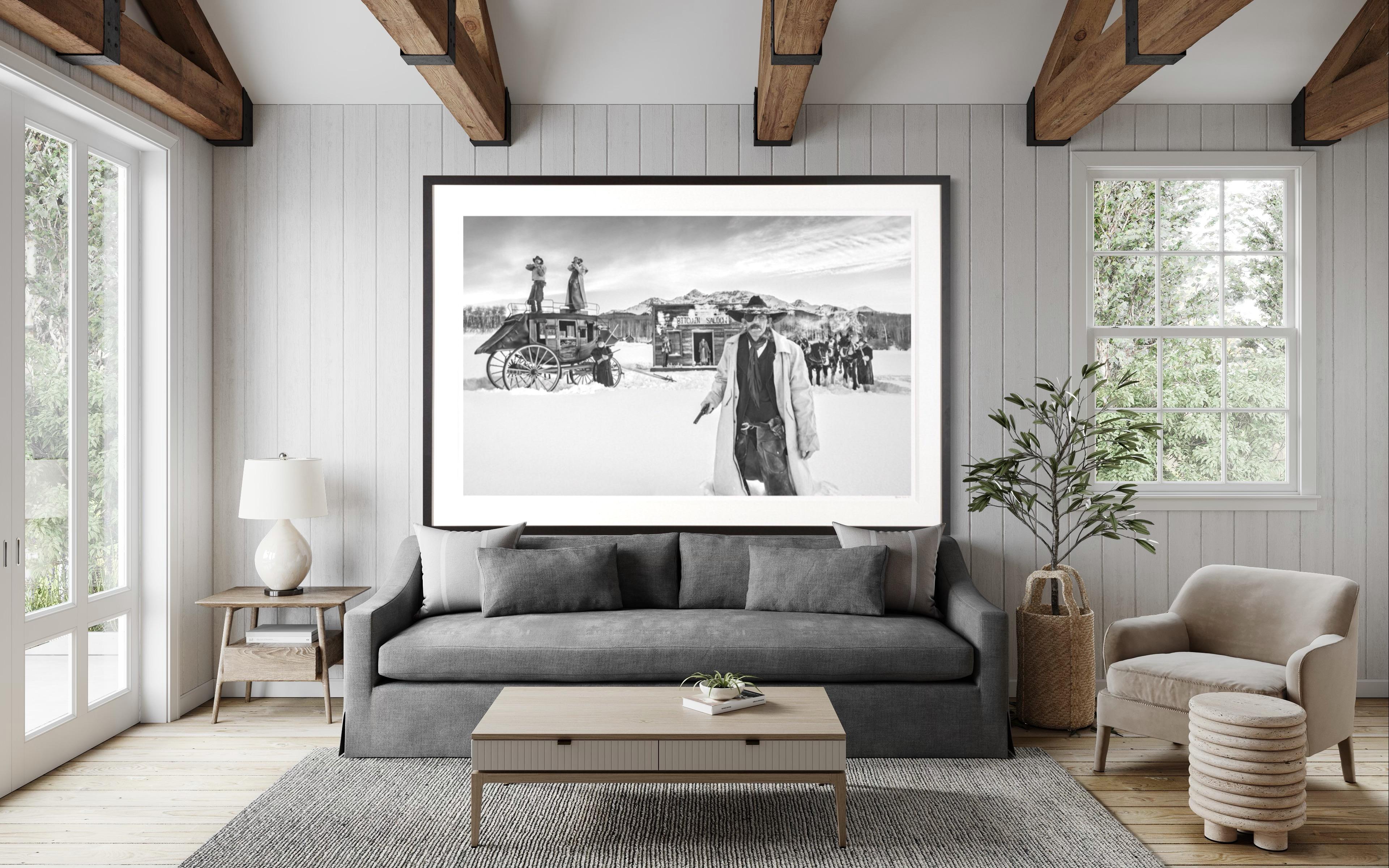 David Yarrow Fotografie „No Currency“ von Cowboys im Bitcoin Saloon 2