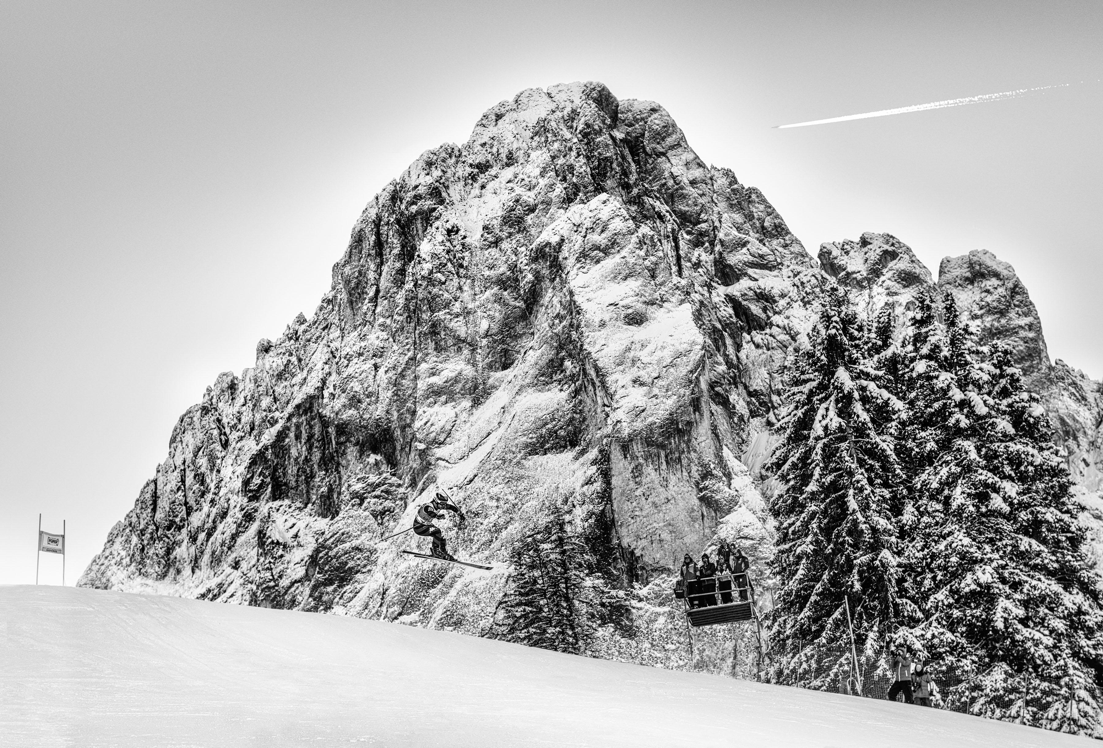 Downhill Racer
Val Gardena, Italy - 2022

Archival Pigment Print on 315gsm Hahnemühle Photo Rag Baryta Paper 

Edition Size: 12

Available sizes:

Standard 
Image Size: 37" x 55"
Framed Size: 52" x 70"

Large 
Image Size: 56" x 83"
Framed Size: 71"