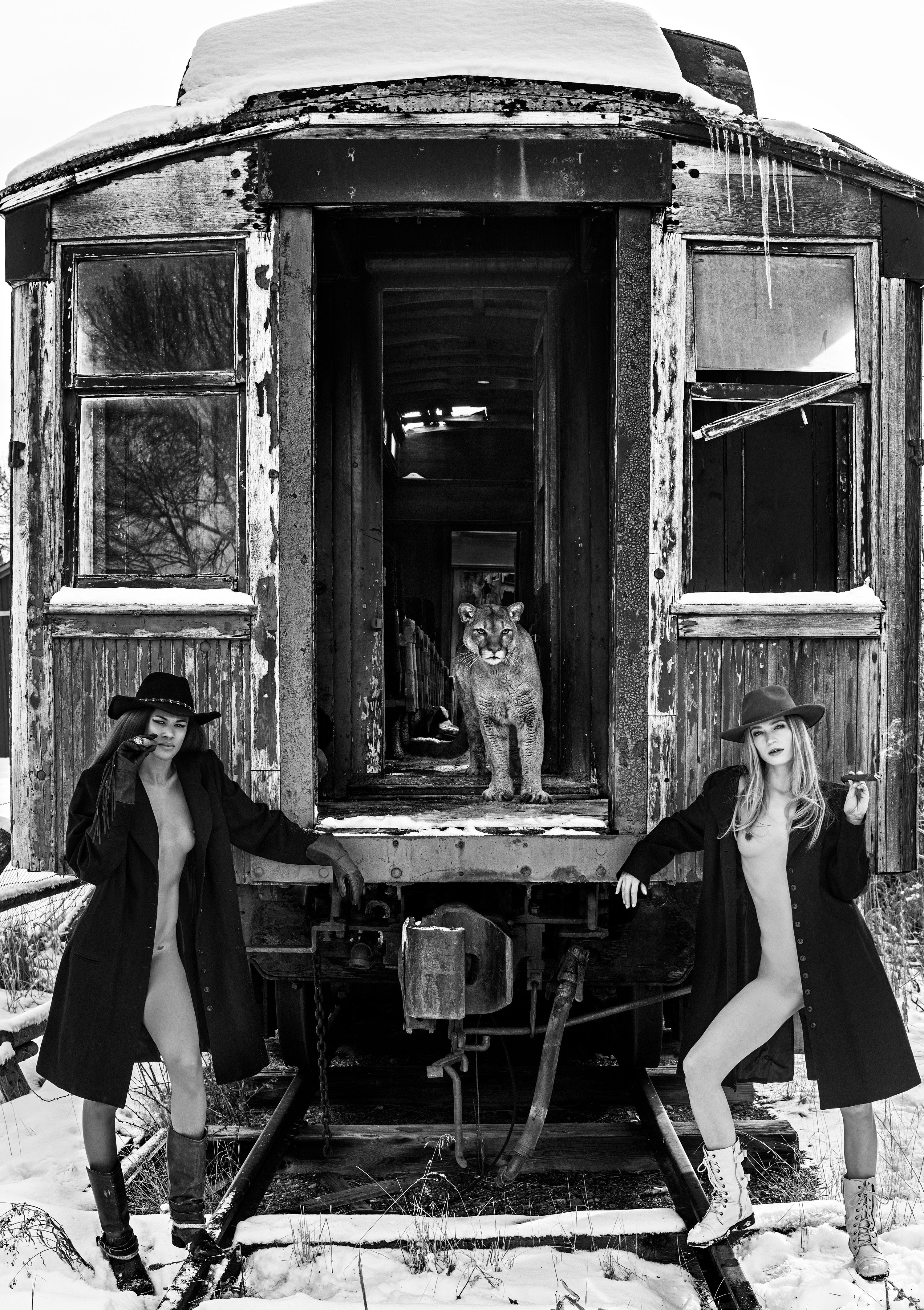 Let
s Catch the Last Train Home - David Yarrow