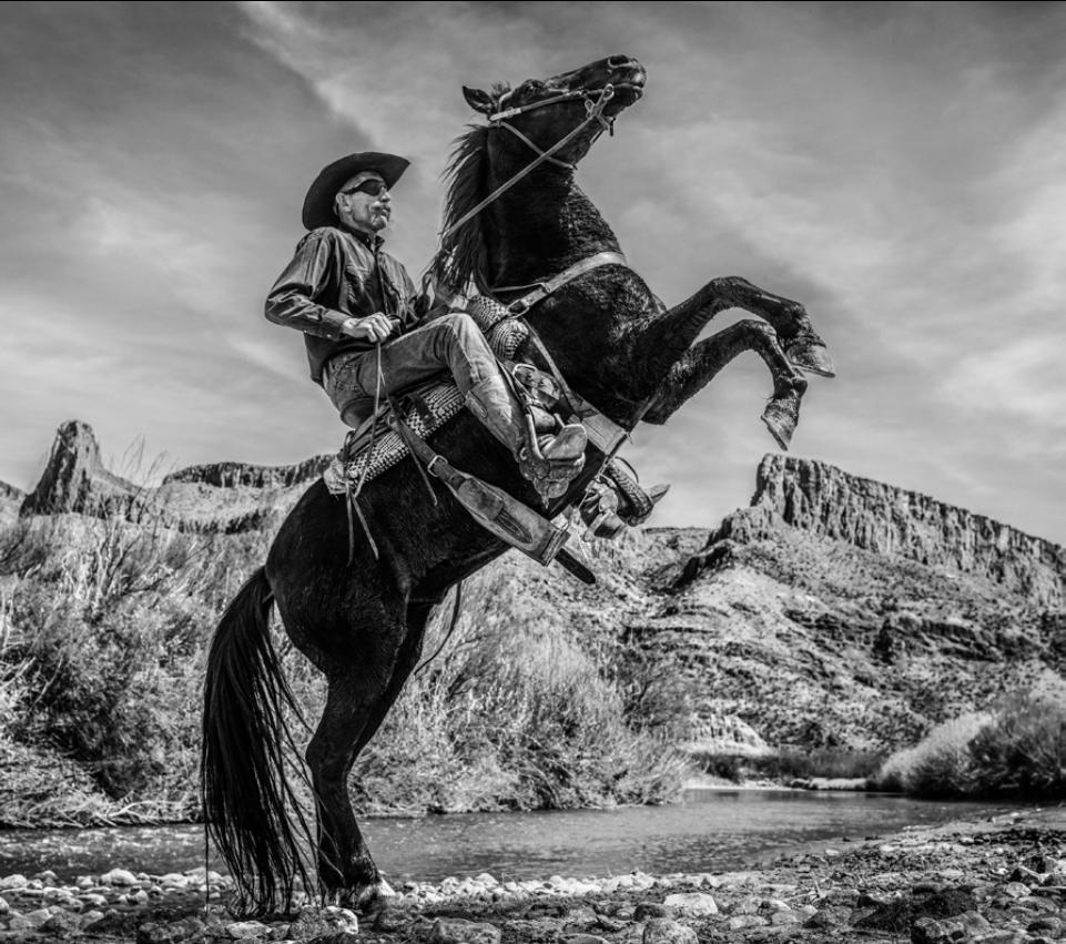 David Yarrow Black and White Photograph - Living Without Borders