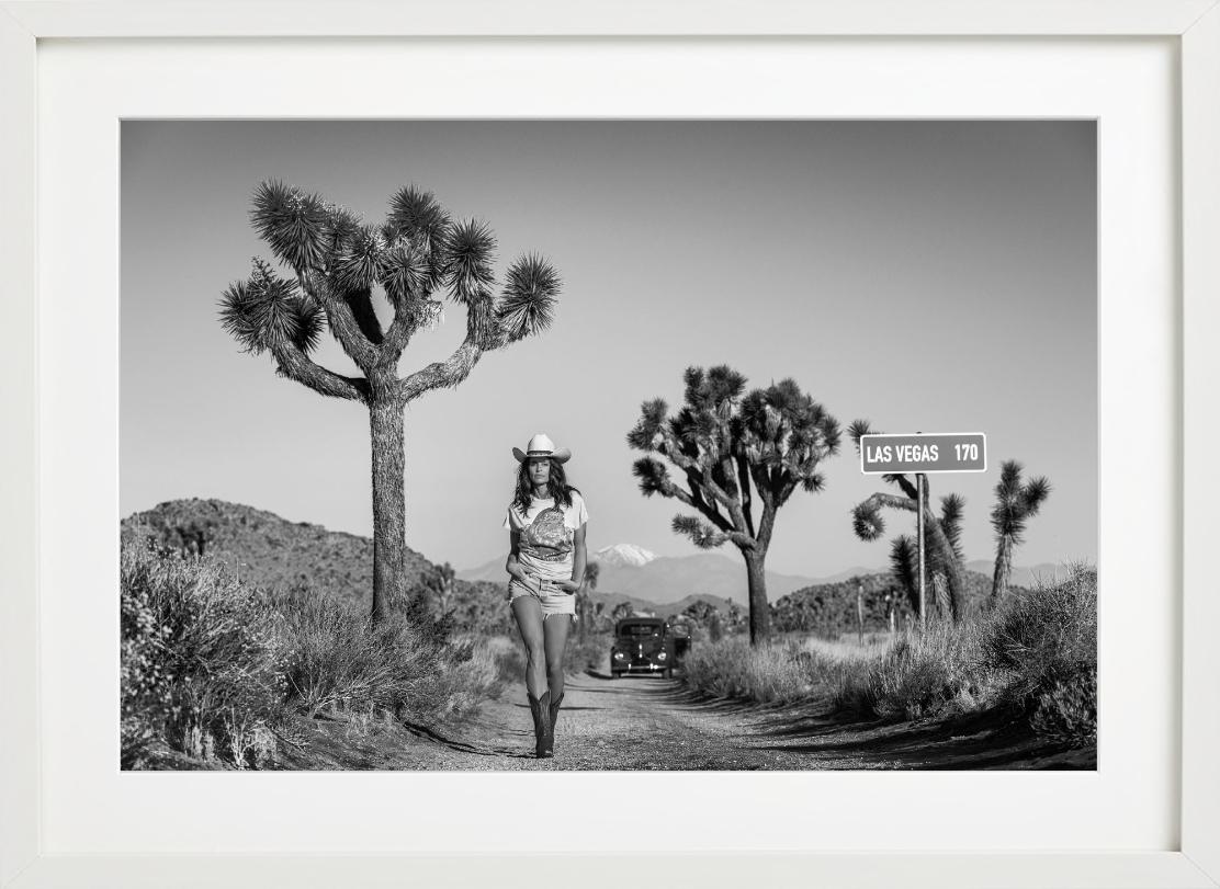 Sin City - Supermodel Cindy Crawford Walking in the desert, Joshua Tree For Sale 1