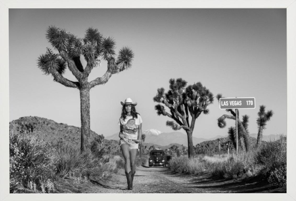 Sin City - Supermodel Cindy Crawford Walking in the desert, Joshua Tree For Sale 4