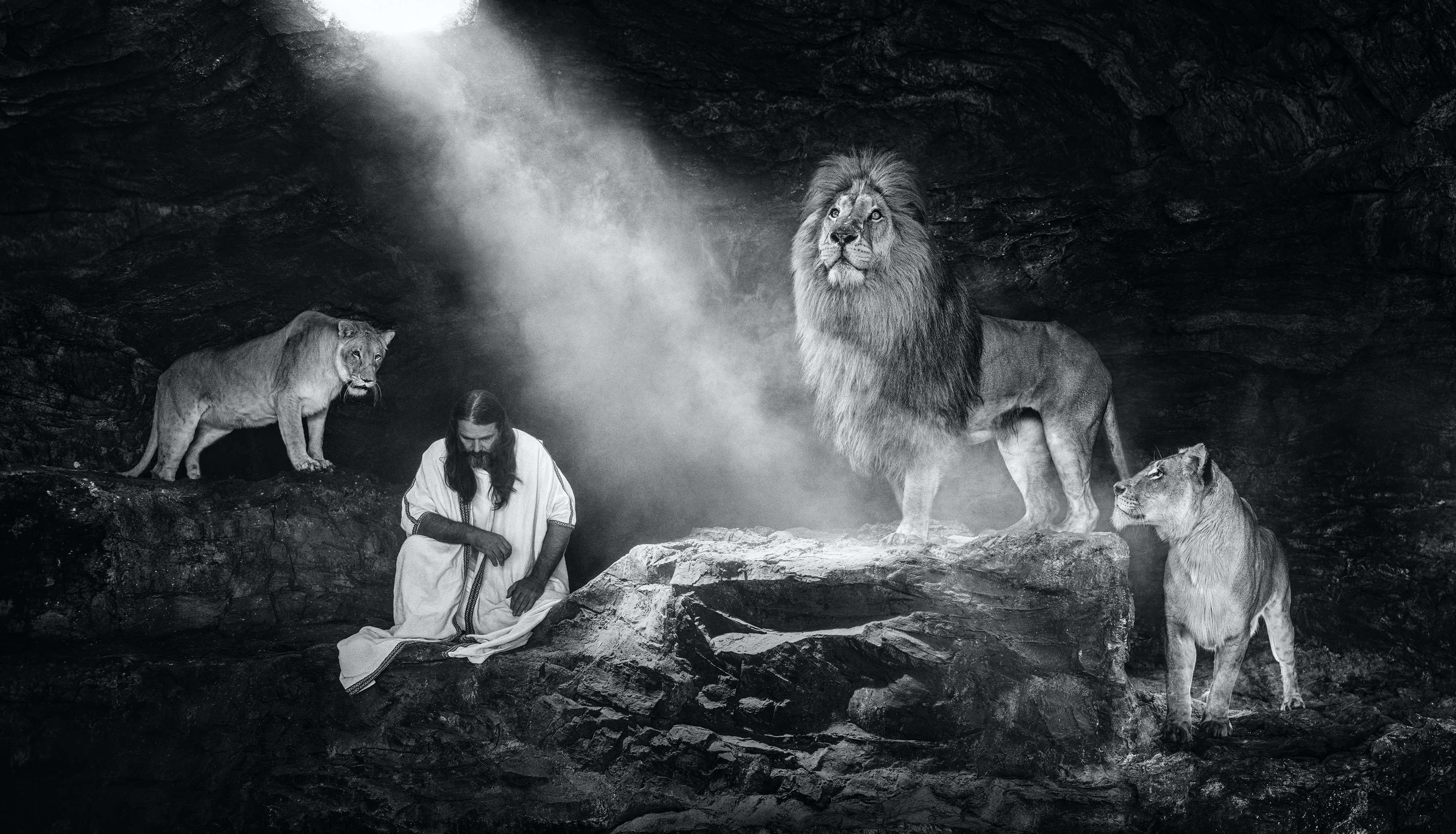David Yarrow Black and White Photograph - The Book of Daniel 