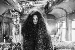 The Girl Who Cried Wolf (Cara Delevingne) de David Yarrow - Photographie