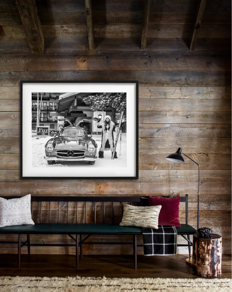All prints are limited edition. Available in multiple sizes. High-end framing on request.

All prints are done and signed by the artist. The collector receives an additional certificate of authenticity from the gallery.

'The Lodge at Vail' centers