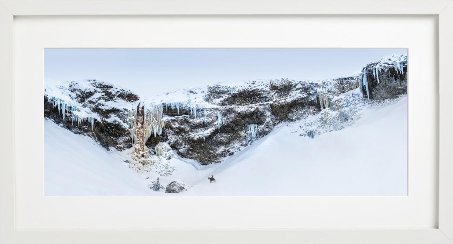 The Lonesome Cowboy, Klauster, Island, Kunstfotografie, 2024 im Angebot 3