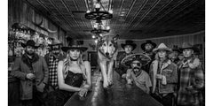 The Red Dog Saloon, Pioneertown, CA di David Yarrow - Fotografia contemporanea