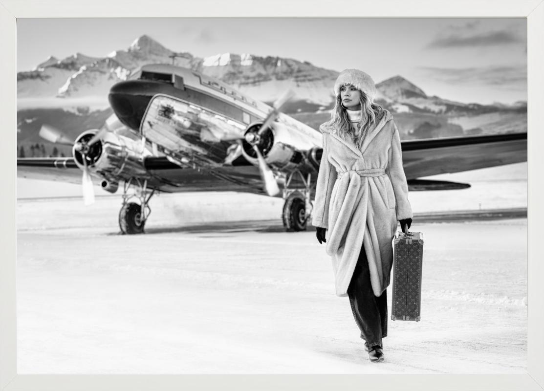 Winterwonderland - Model in furcoat and Airplane, fine art Photography, 2023 For Sale 2