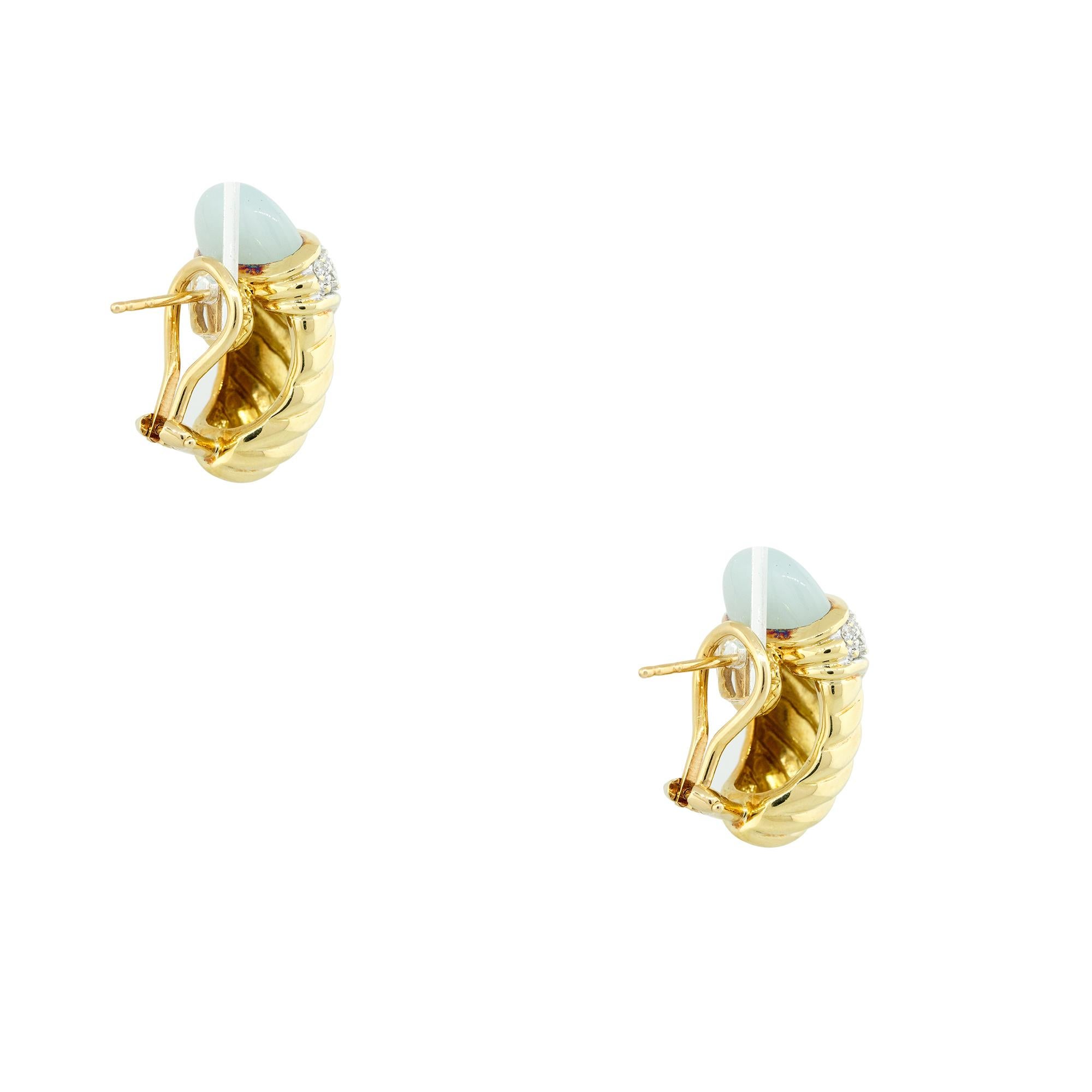 David Yurman 0.45 Carat Pave Diamond & Chalcedony Earrings 18 Karat In Stock In Excellent Condition For Sale In Boca Raton, FL
