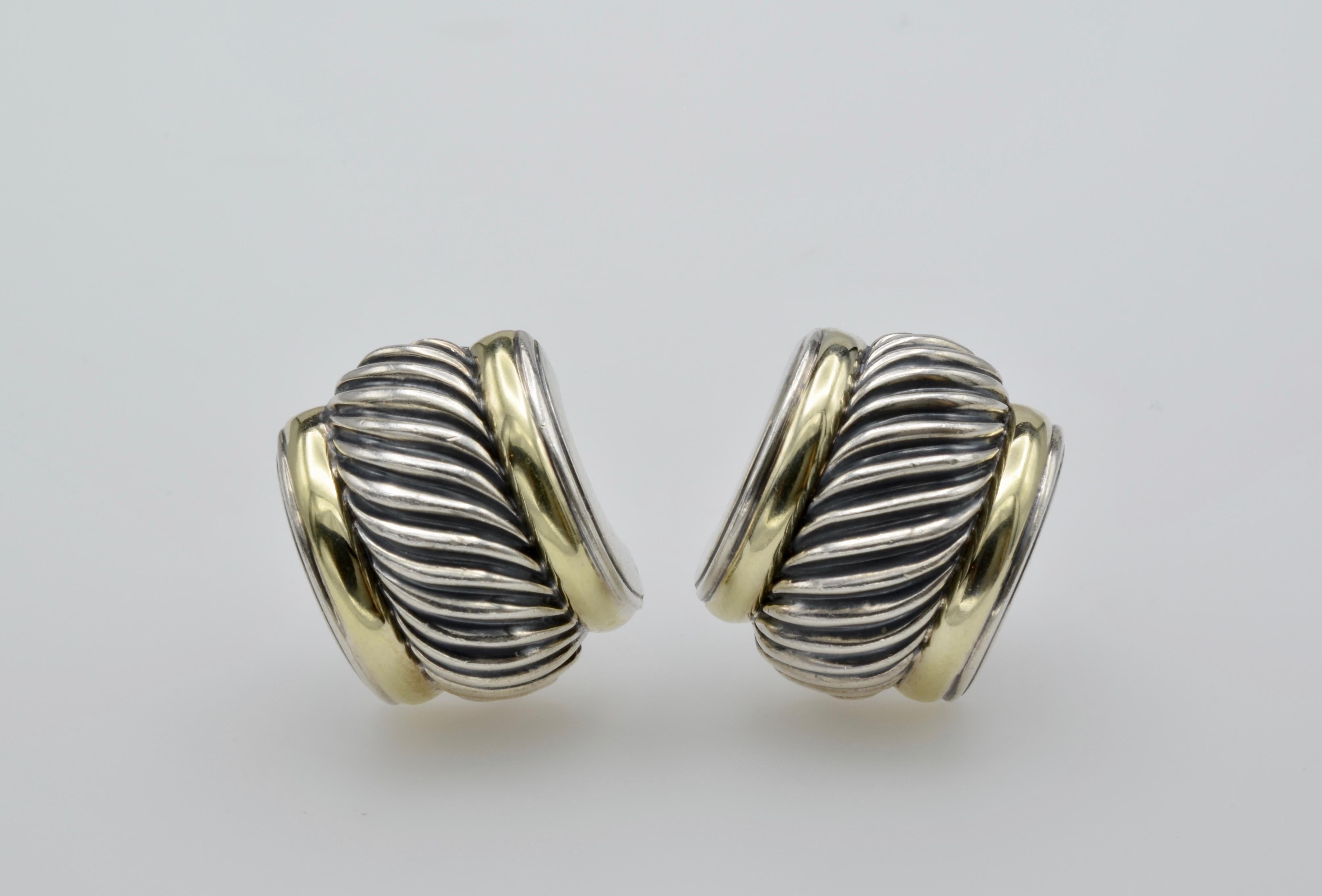 These lovely and classic post clip earrings are lightweight and comfortable. The Swirl design is ancient and modern in feeling and the 18k outside rim is the perfect accent.


