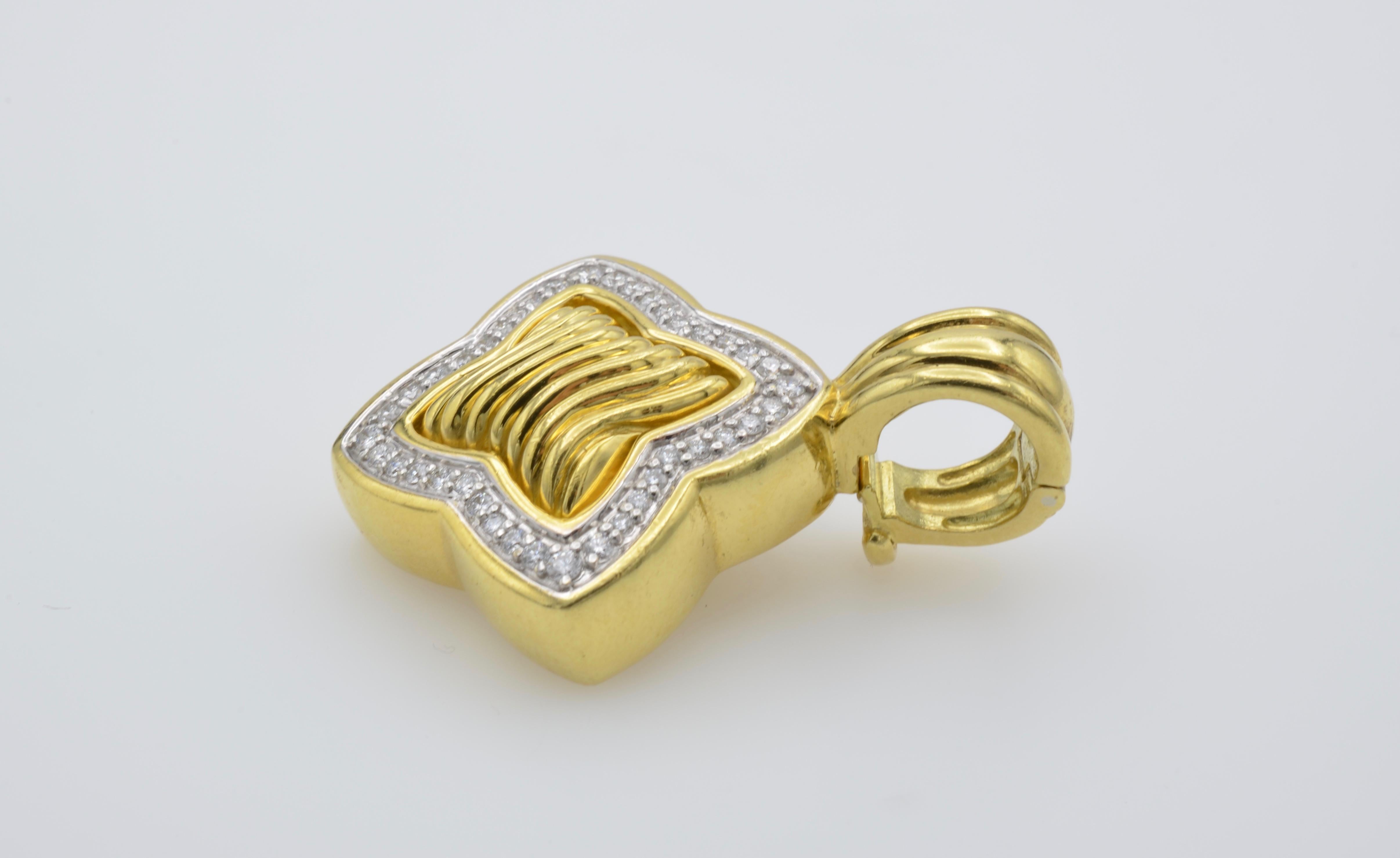 Round Cut David Yurman 18 Karat Gold and Diamond Pendant