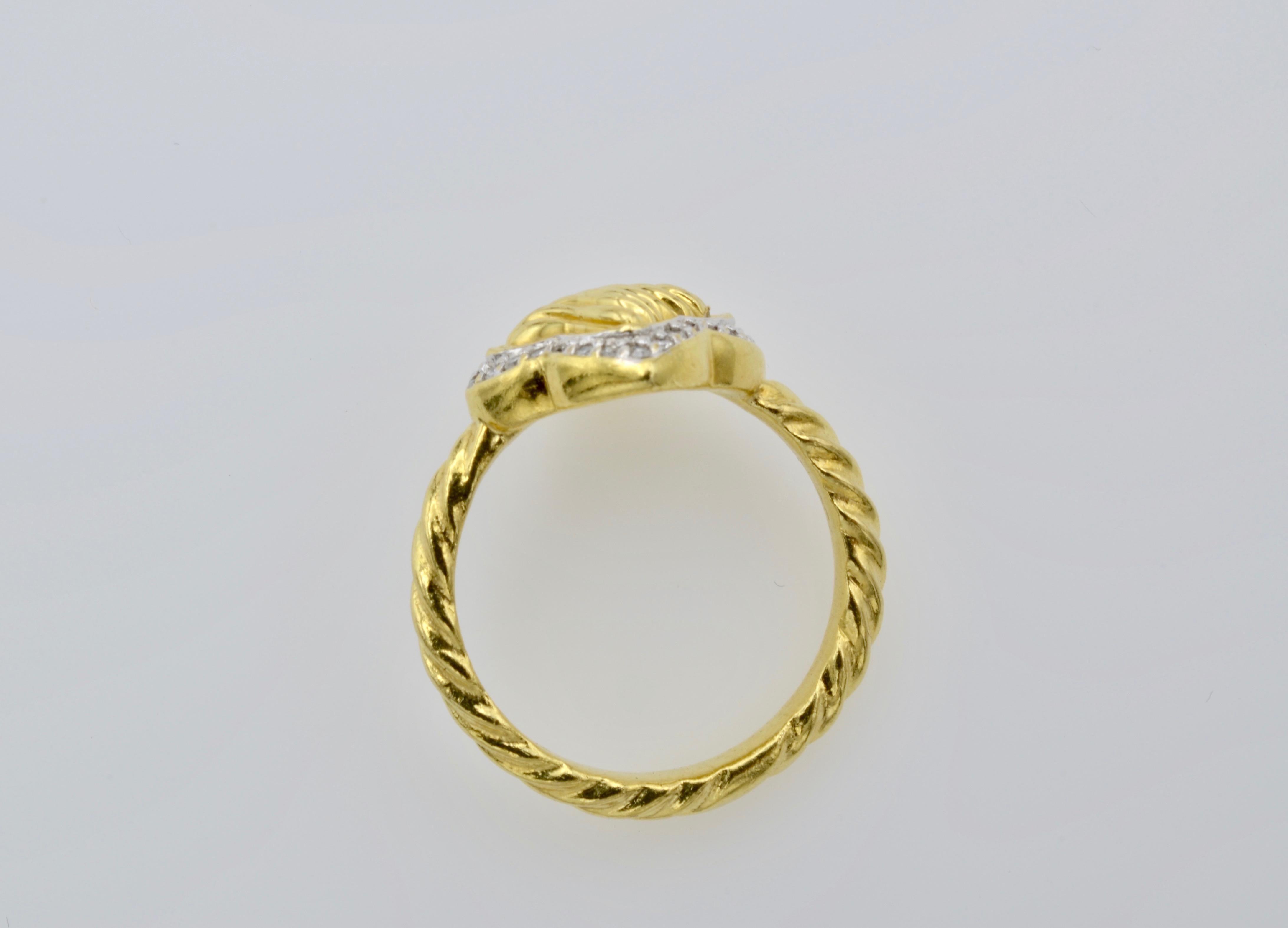 David Yurman Quatrefoil-Ring aus 18 Karat Gold und Diamanten für Damen oder Herren im Angebot