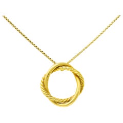 David Yurman 18 Karat Gold Crossover Twisted Cable Circle Pendant Necklace