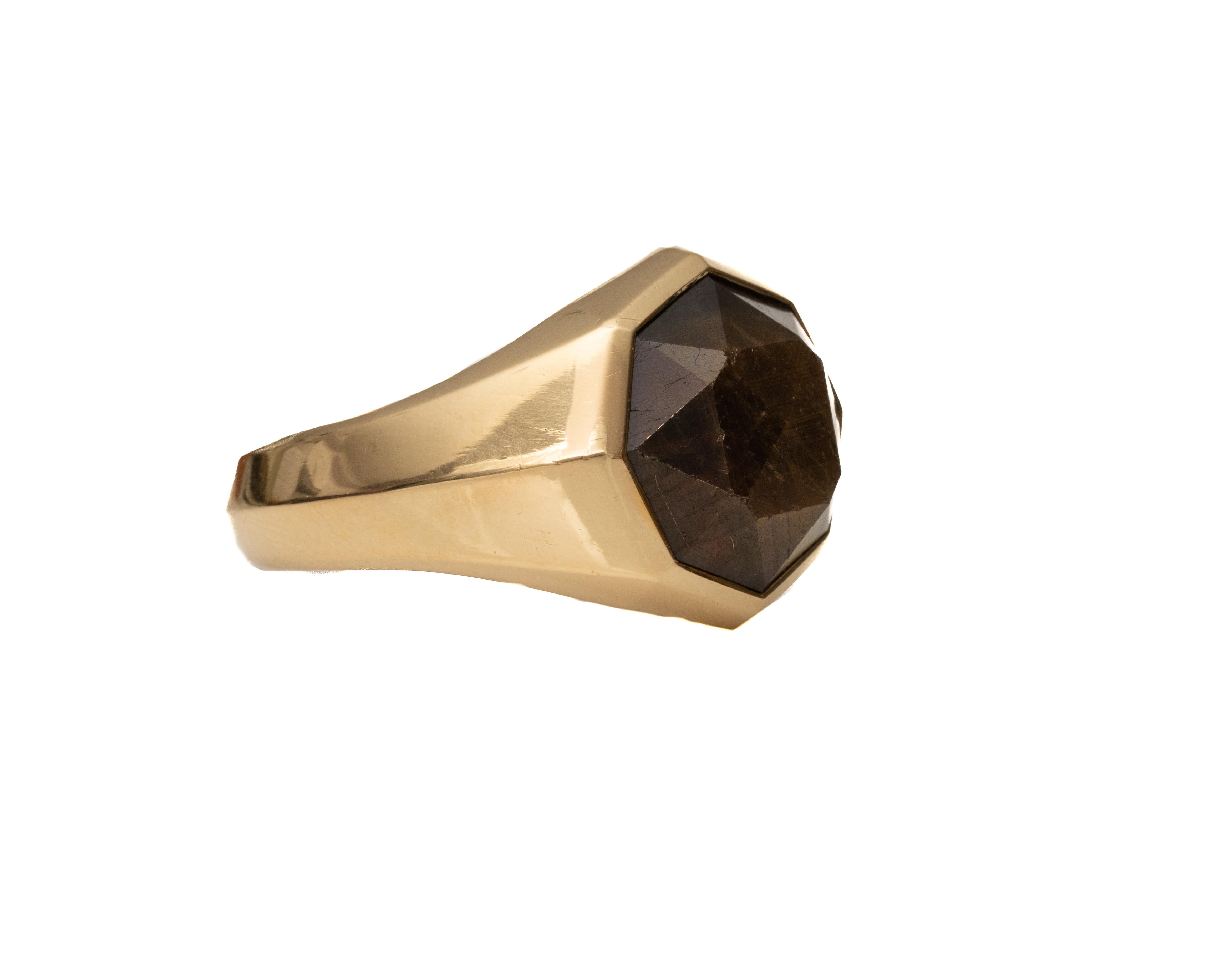 Ring Details:
Metal type: 18 karat yellow gold
Ring Size: 12 (resizable)
Weight: 21.25 grams

This David Yurman ring is from 2010 and it is both modern and stunning. It is a men's ring but can be resized to fit a smaller ring size. It features a