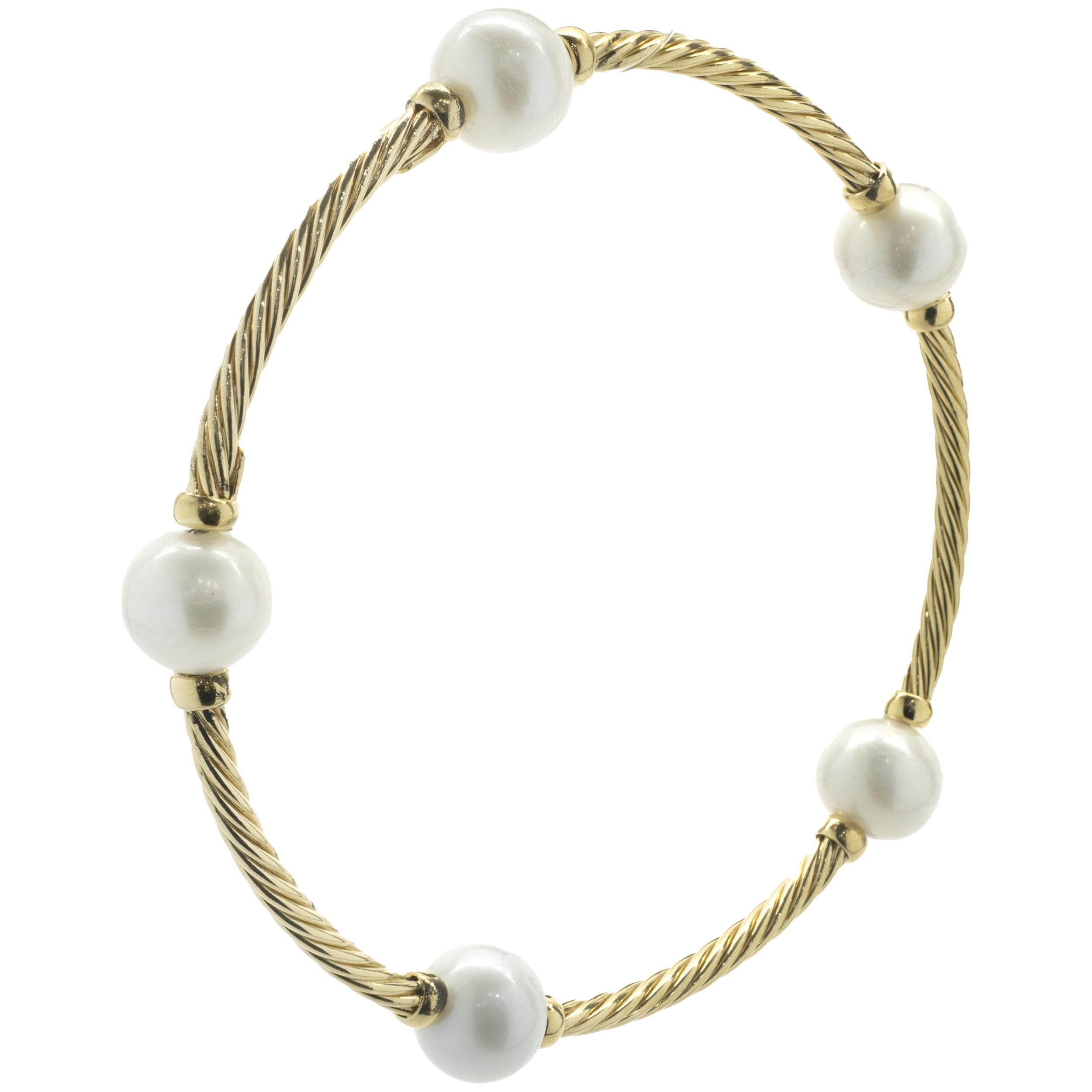 David Yurman: 18 Karat Gelbgold Armreif mit 5 Perlen Station (Rundschliff)