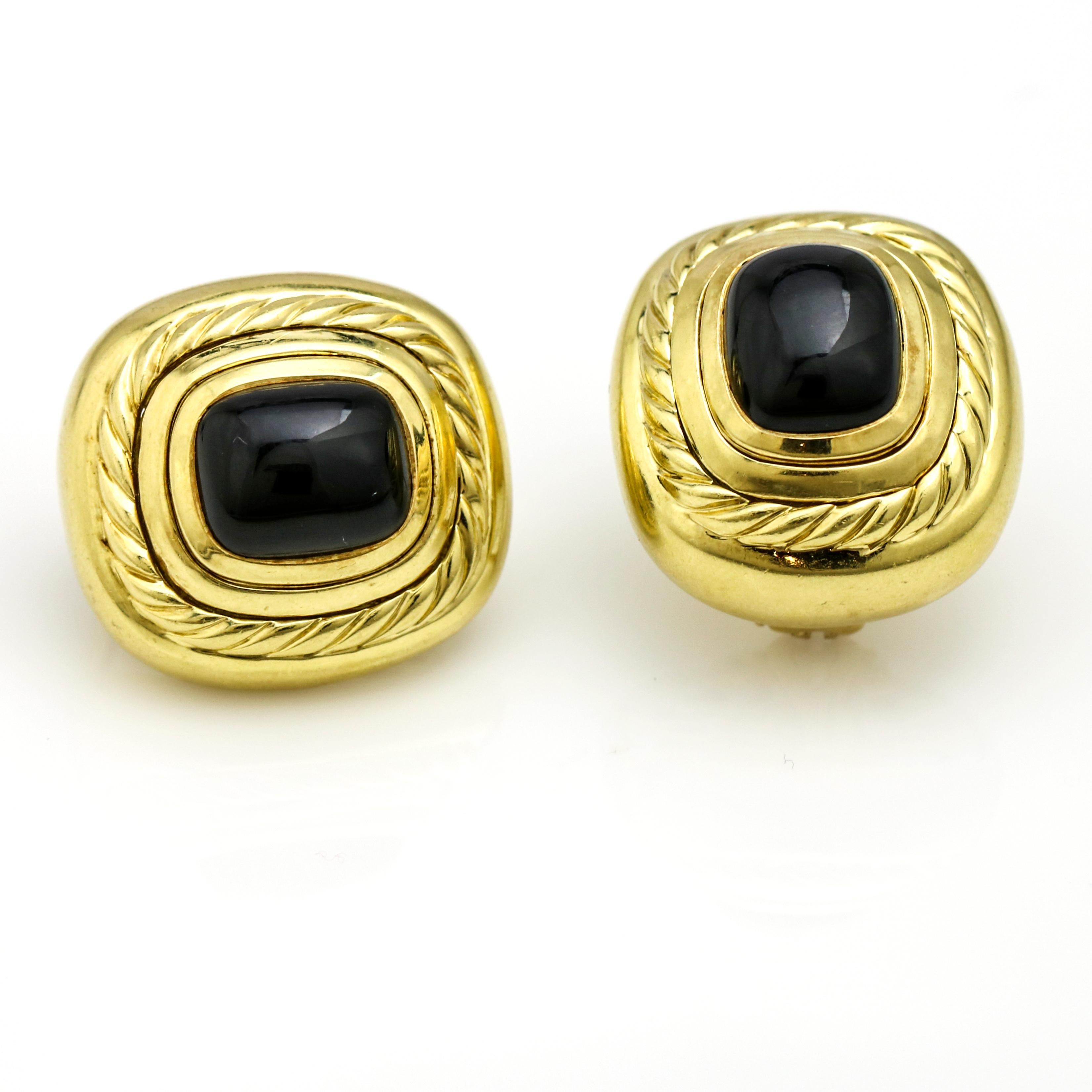 Women's David Yurman 18 Karat Yellow Gold Black Onyx Albion Stud Earrings For Sale