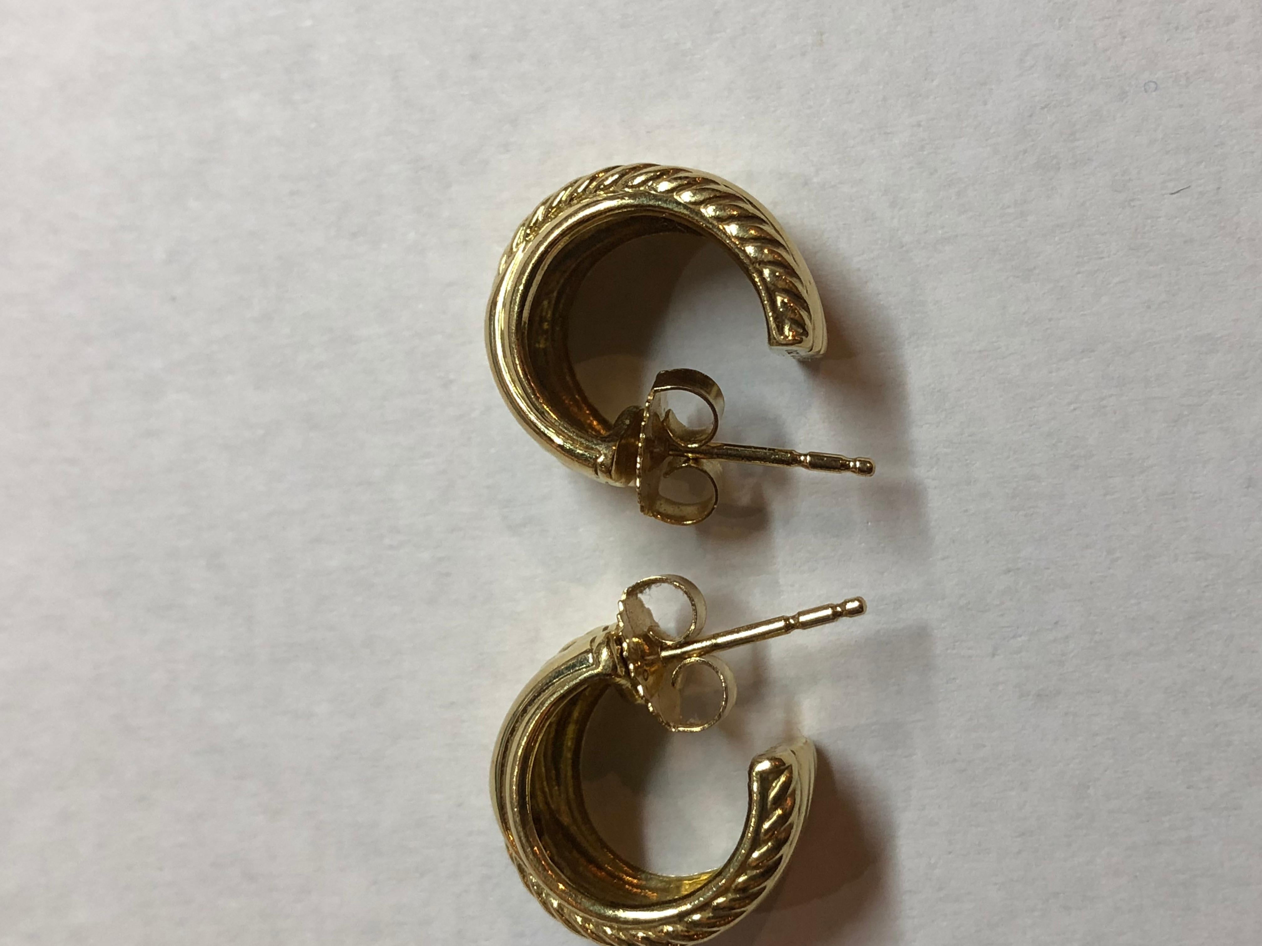 Beautiful David Yurman 18k Huggie Earrings Small Cable Classic Earings