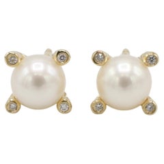 David Yurman 18 Karat Yellow Gold Cultured Pearl & Natural Diamond Stud Earrings