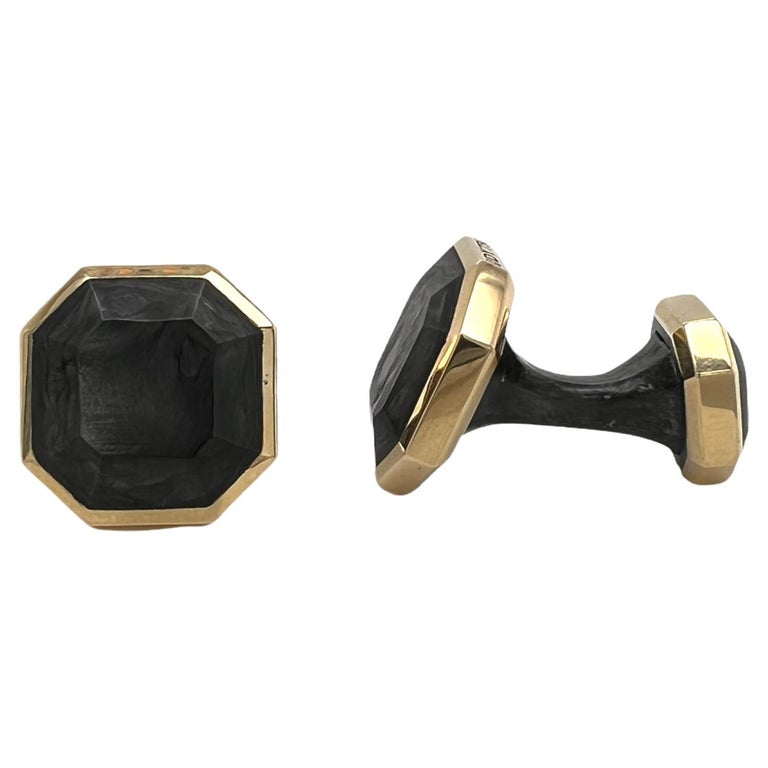 David Yurman 18 Karat Yellow Gold Carbon Gents Cufflinks New For