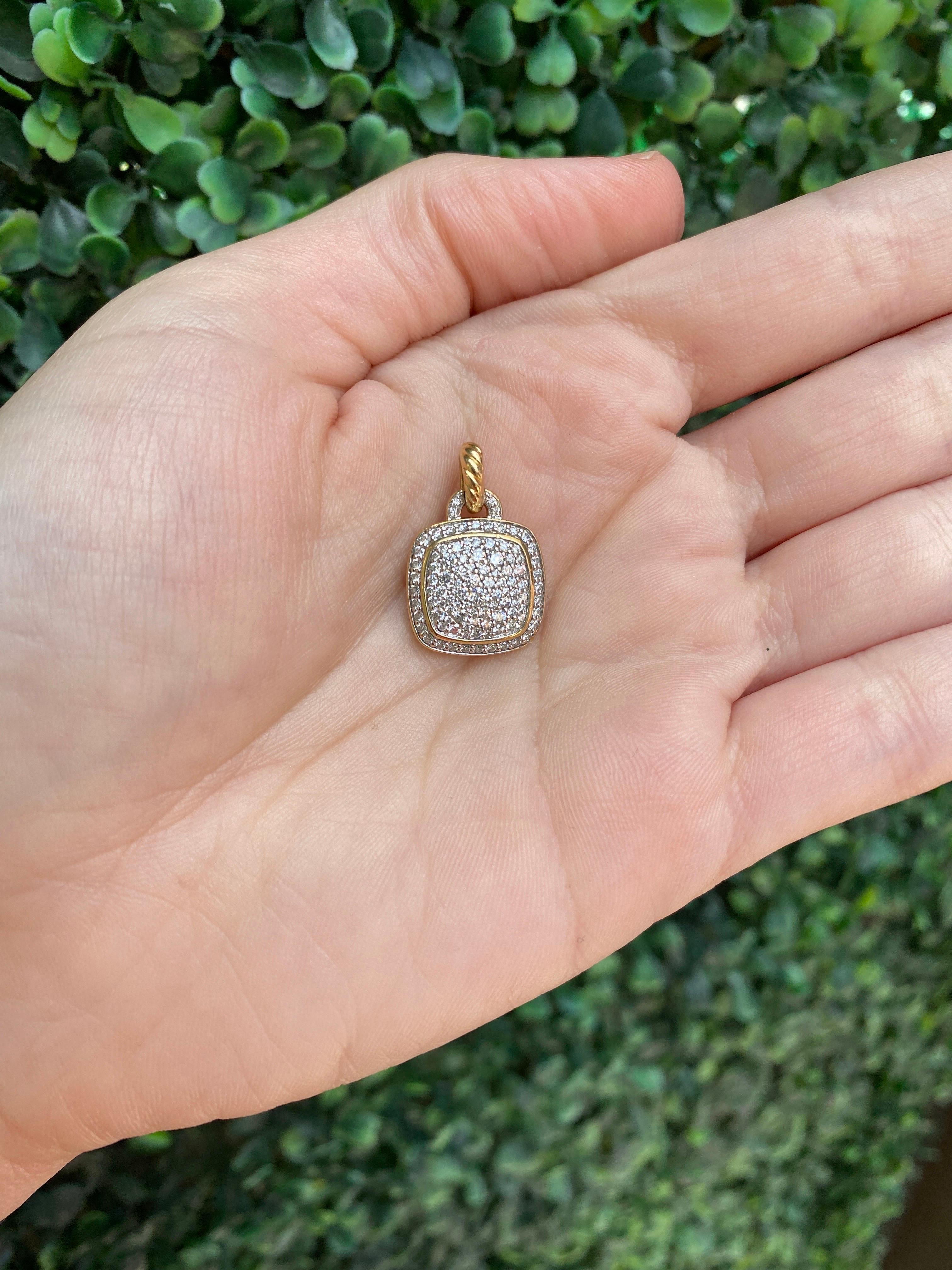 David Yurman 18 Karat Gelbgold mit 0,73 Karat Pavé-Diamant-Anhänger (Rundschliff)