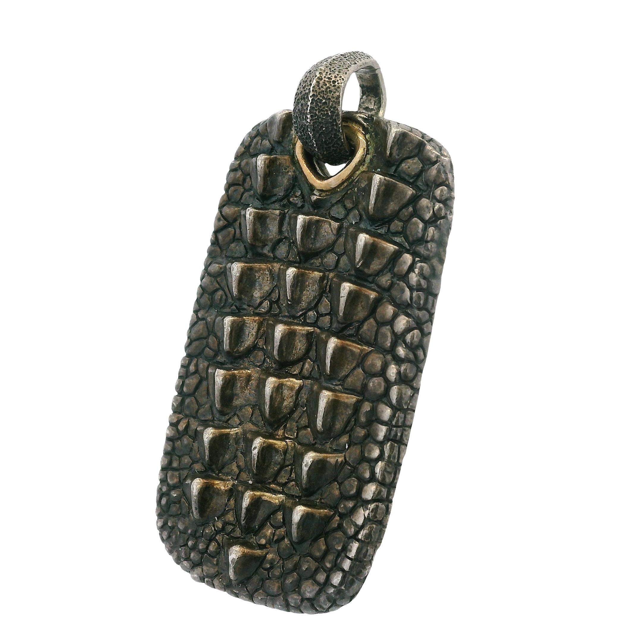 Modern David Yurman 18k Gold and Sterling Silver Alligator Dog Tag Pendant For Sale