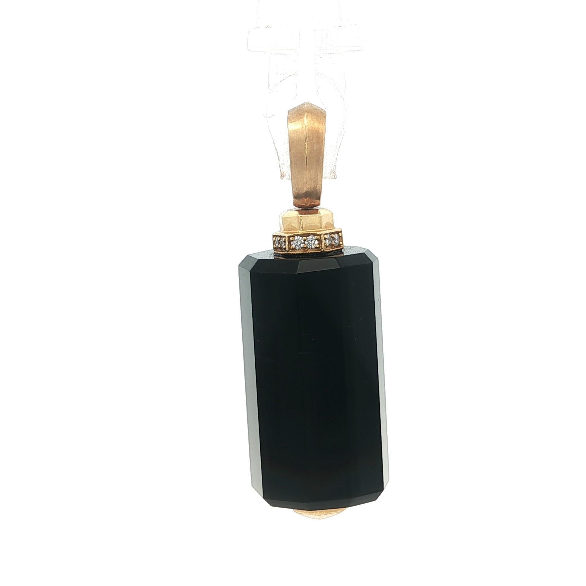 David Yurman 18k Gold Barrel Black Onyx w/ Diamond Enhancer Pendant In Good Condition For Sale In Montclair, NJ