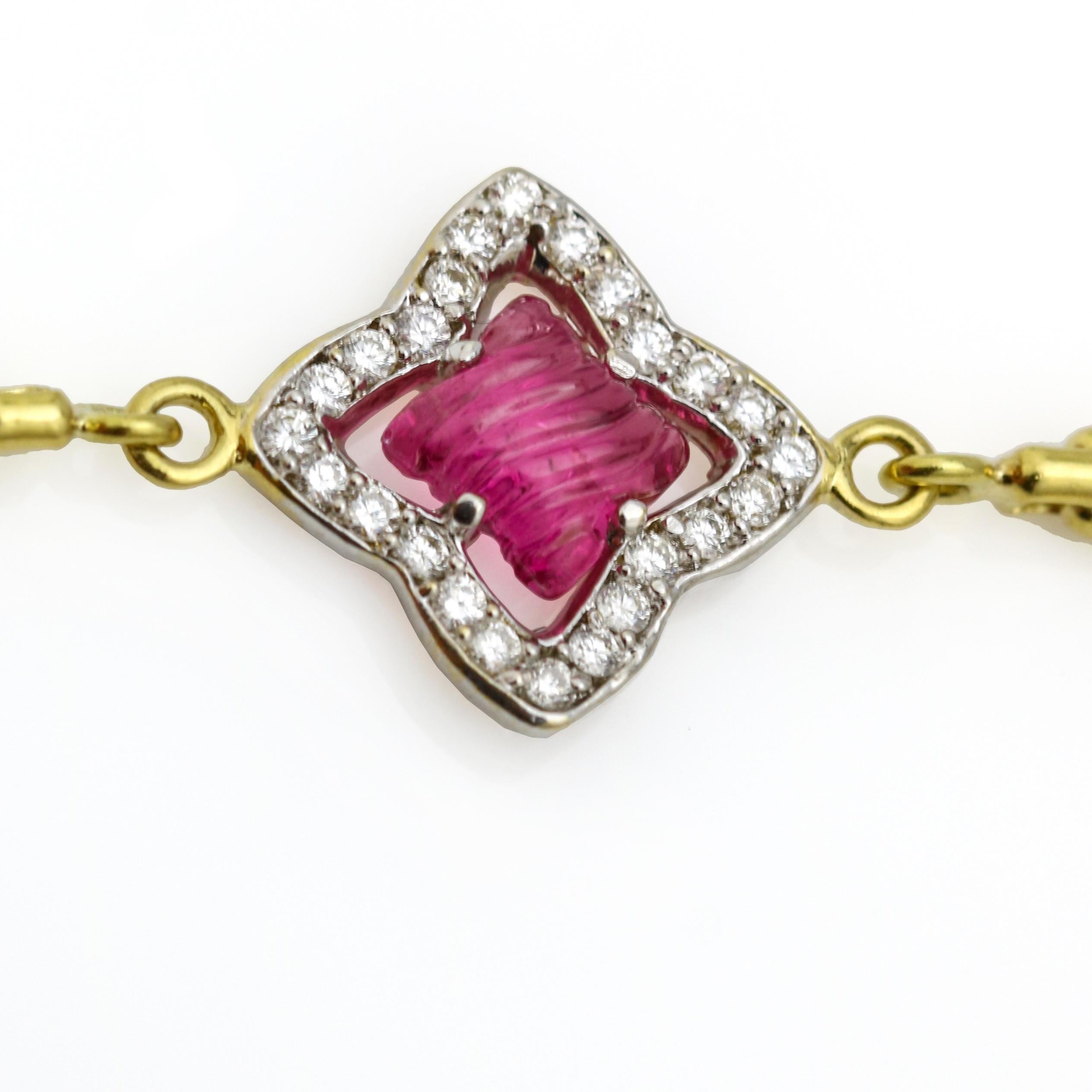 Modern David Yurman 18 Karat Gold Diamond Pearl Pink Tourmaline Quatrefoil Necklace
