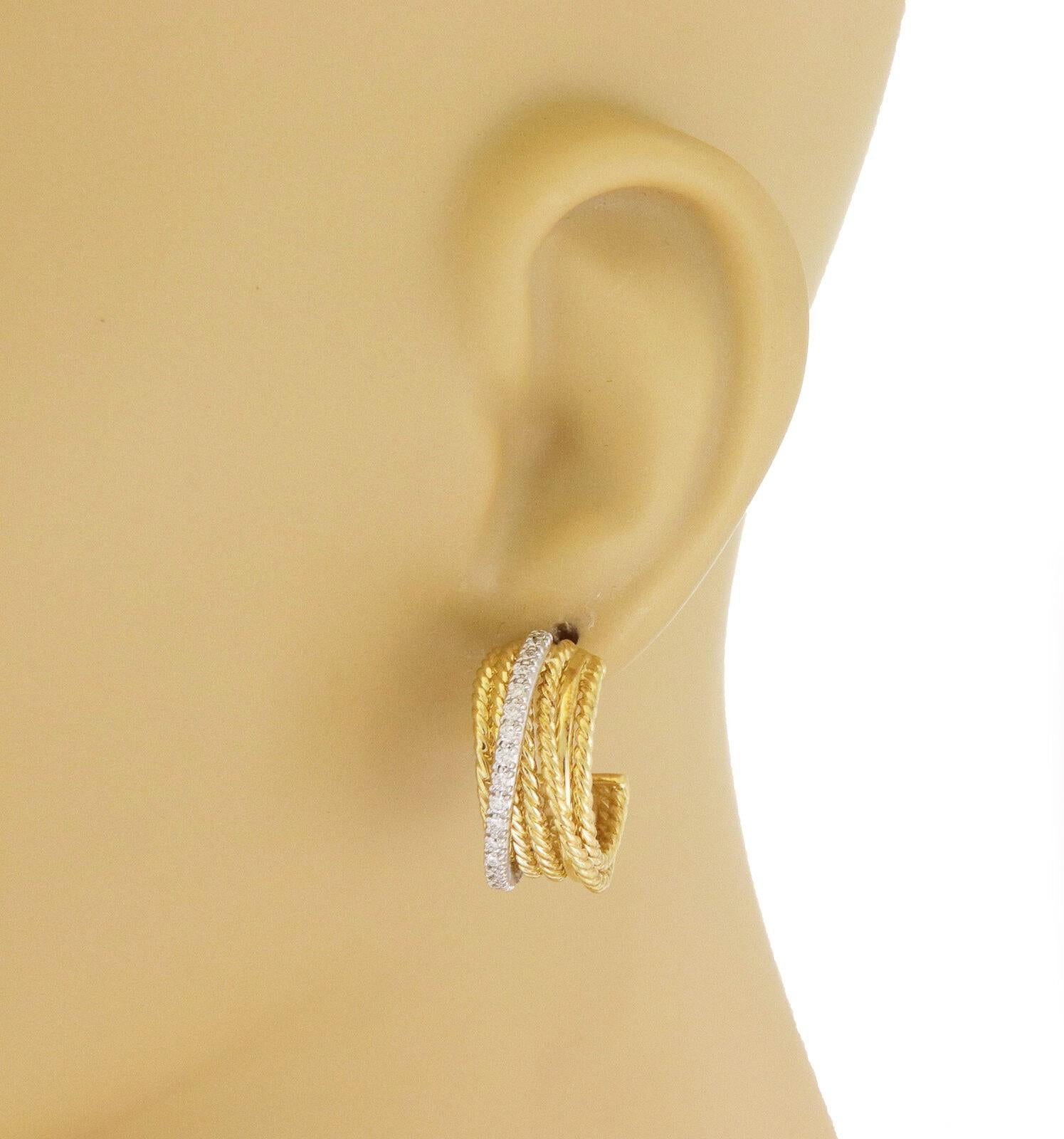 Brand: David Yurman 
Hallmark: D.Y 750
Diamond:  0.30ct  
Material:  18k yellow and white gold
Measurement: 22mm diameter x 10.5mm wide x 4.5mm high
Weight:  19.6 grams

Authentic and gorgeous from designer David Yurman, this fabulous pair of