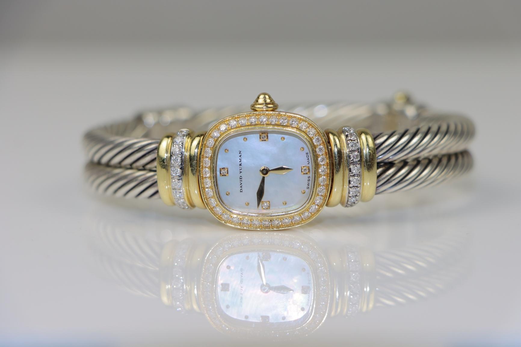 David Yurman - Orologio da polso in oro 18 carati e diamanti Sterling - Quadrante MOP in vendita 10