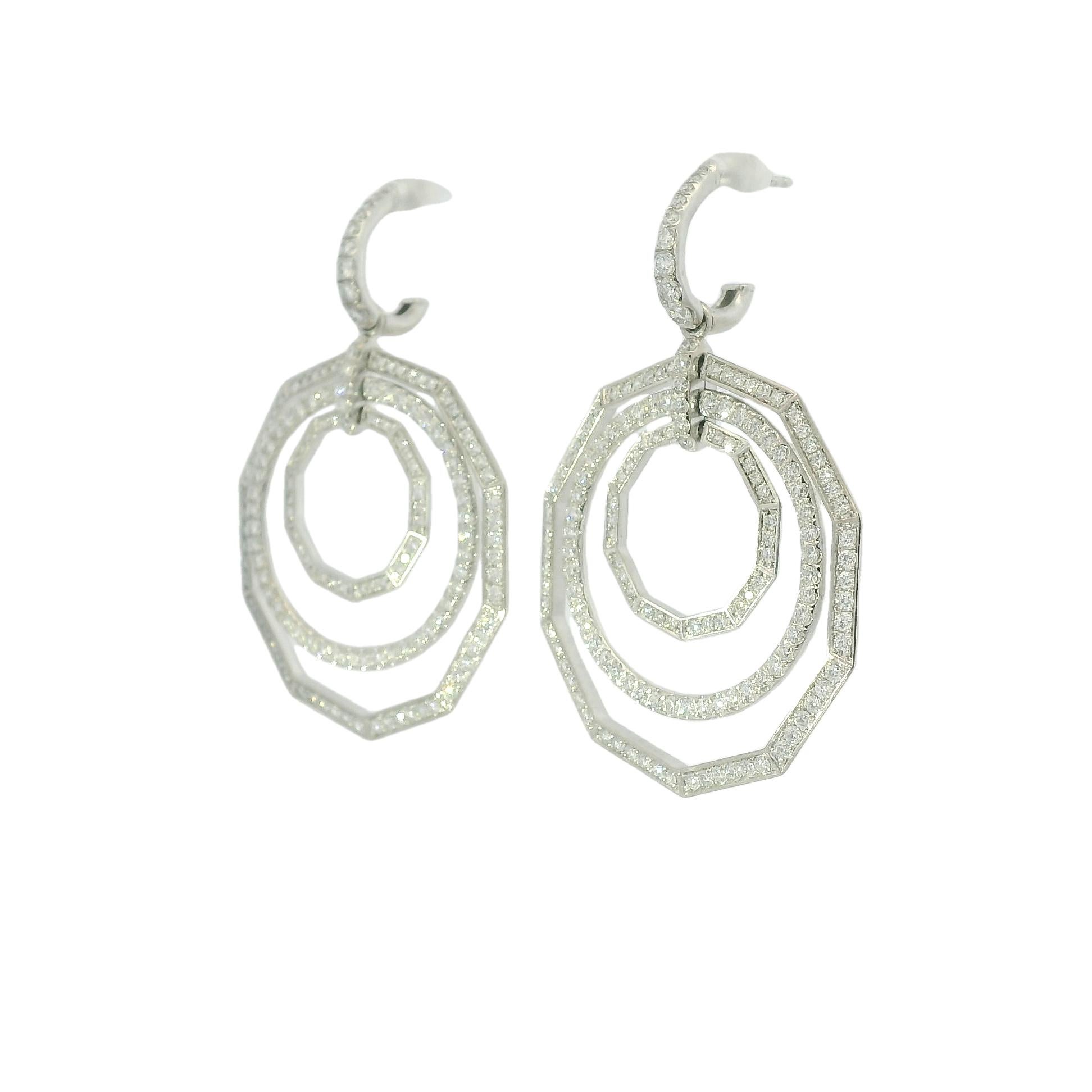 Modern David Yurman 18k White Gold Natural 2.89 Carat Diamond Stax Multi-Hoop Earrings For Sale